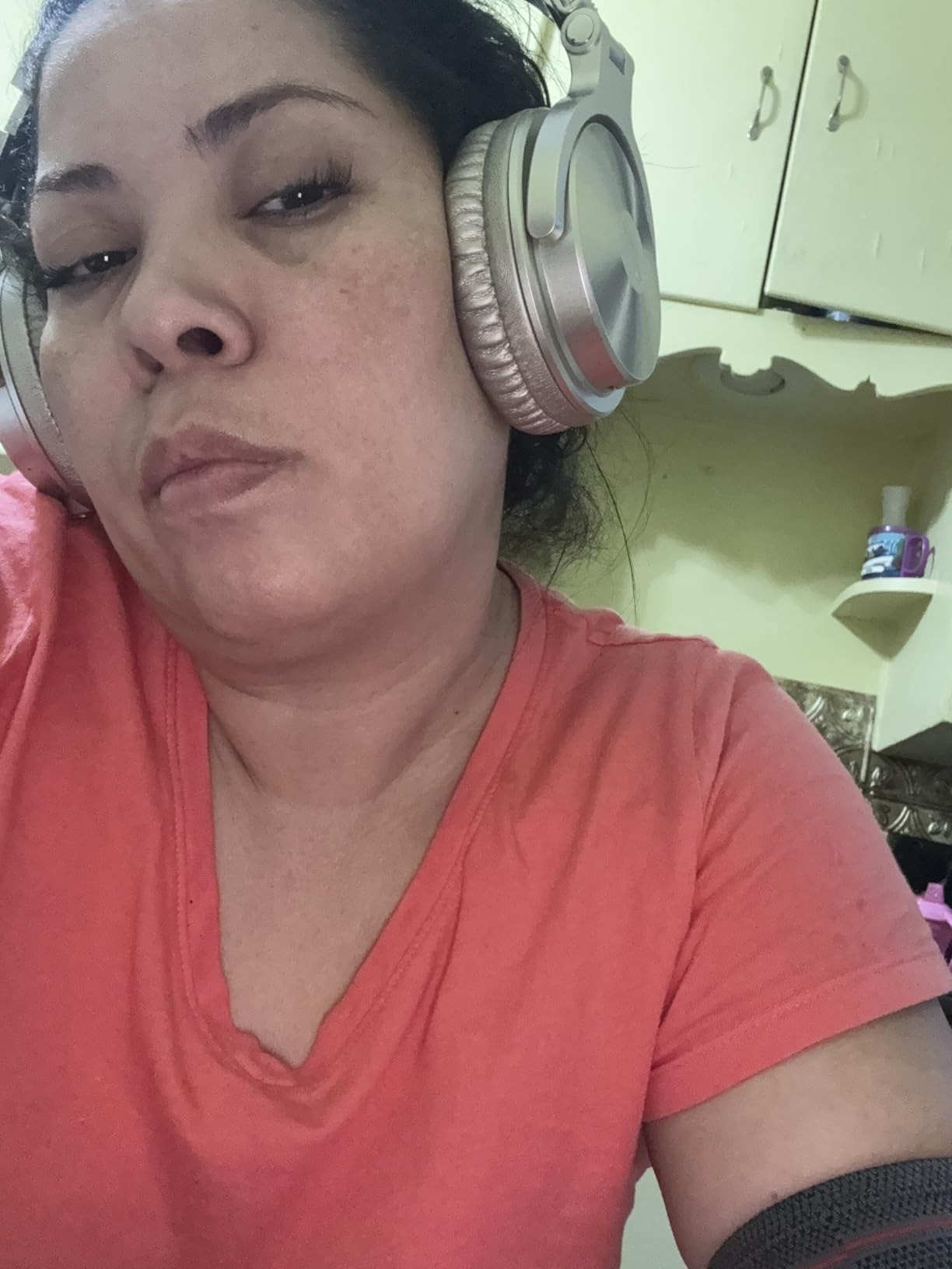 OneOdio Bluetooth Over Ear Headphones, 110 Hrs Wireless/Wired Stereo Sound Foldable Headsets with Deep Bass 50mm Neodymium Drivers for PC/Computer/Podcast- Studio Wireless Pro C, Black Customer Review OneOdio Bluetooth Over Ear Headphones, 110 Hrs Wireless/Wired Stereo Sound Foldable Headsets with Deep Bass 50mm Neodymium Drivers for PC/Computer/Podcast- Studio Wireless Pro C, Black - Customer Photo 1