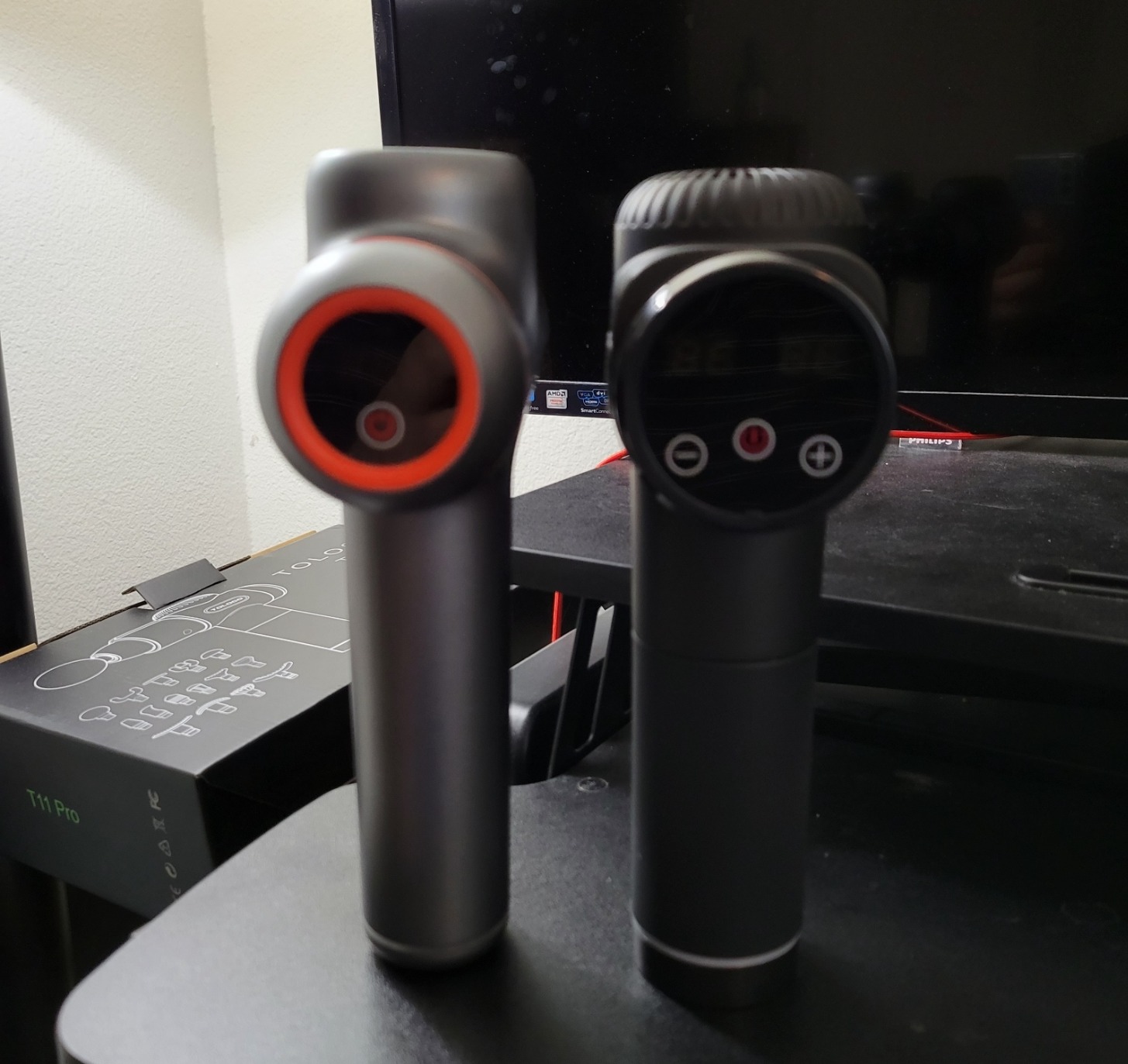 TOLOCO Massage Gun, Deep Tissue Back Massage for Athletes for Pain Relief, Percussion Massager with 10 Massages Heads & Silent Brushless Motor, Gifts for Fathers Day, Black Customer Review TOLOCO Massage Gun, Deep Tissue Back Massage for Athletes for Pain Relief, Percussion Massager with 10 Massages Heads & Silent Brushless Motor, Gifts for Fathers Day, Black - Customer Photo 1