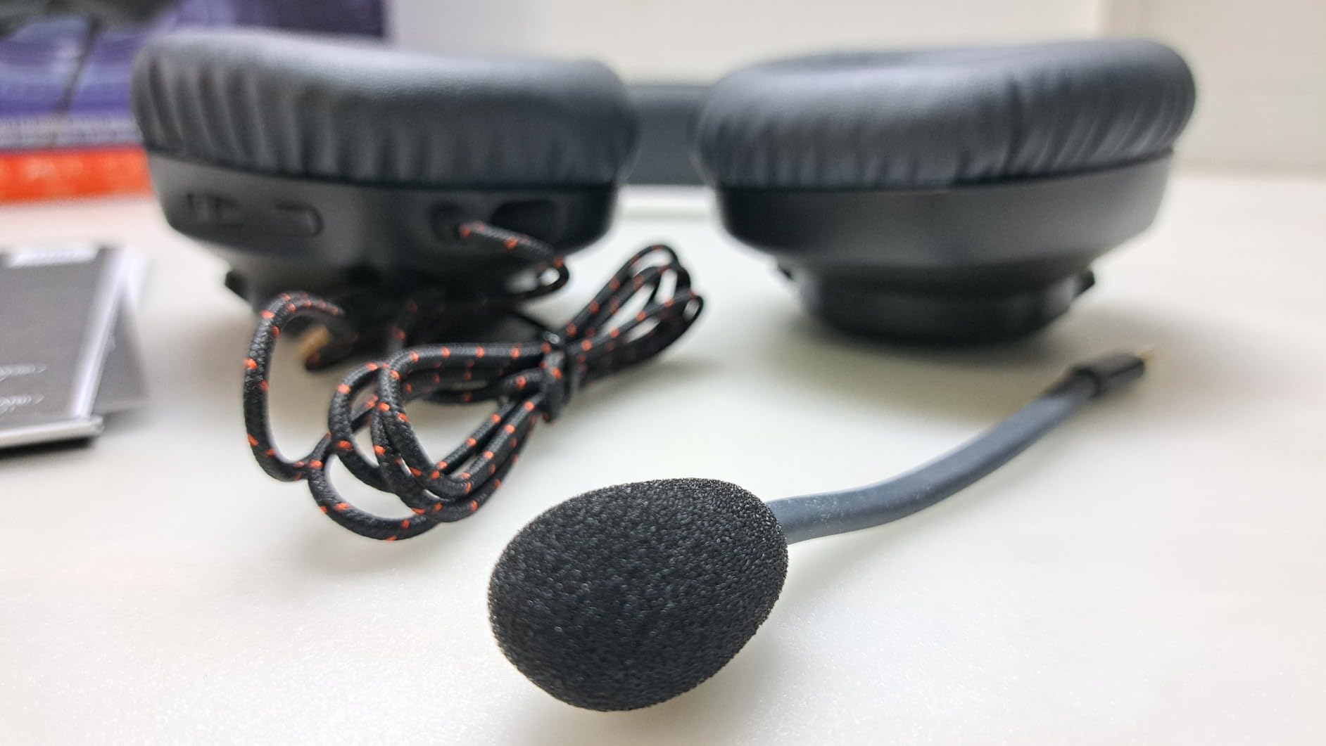 JBL Quantum 100 - Wired Over-Ear Gaming Headphones - Black, Large - Customer Photo 1