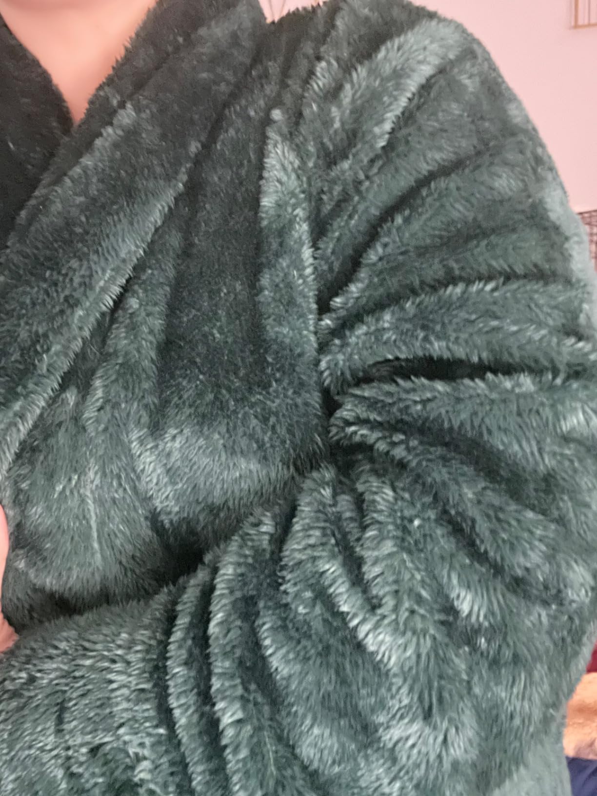 PAVILIA Premium Womens Plush Soft Robe Fluffy, Warm, Fleece Sherpa Shaggy Bathrobe Customer Review PAVILIA Premium Womens Plush Soft Robe Fluffy, Warm, Fleece Sherpa Shaggy Bathrobe - Customer Photo 2