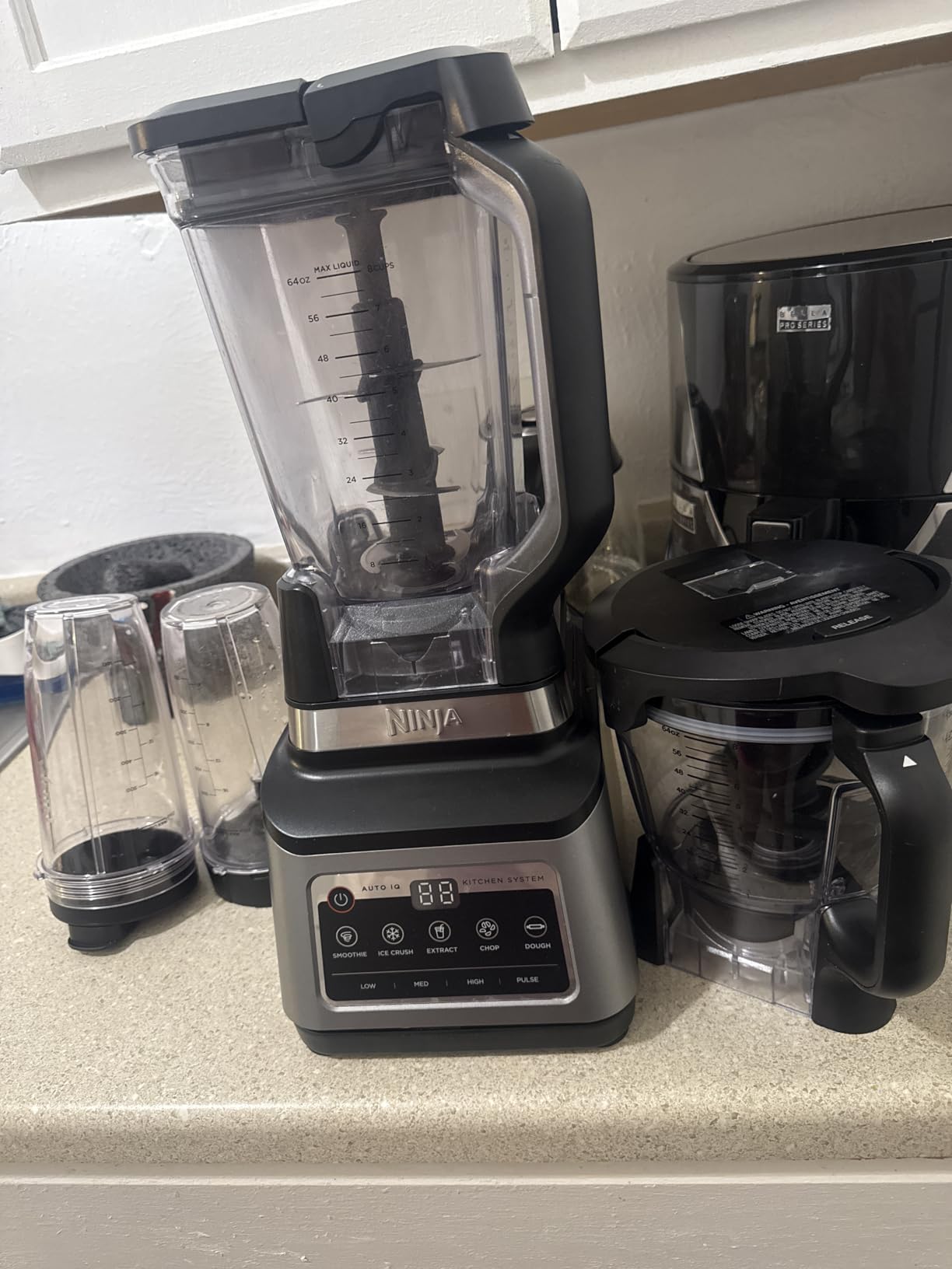 Ninja BN801 Professional Plus Kitchen System, 1400 WP, 5 Functions for Smoothies, Chopping, Dough & More with Auto IQ, 72-oz.* Blender Pitcher, 64-oz. Processor Bowl, (2) 24-oz. To-Go Cups, Grey Customer Review Ninja BN801 Professional Plus Kitchen System, 1400 WP, 5 Functions for Smoothies, Chopping, Dough & More with Auto IQ, 72-oz.* Blender Pitcher, 64-oz. Processor Bowl, (2) 24-oz. To-Go Cups, Grey - Customer Photo 1