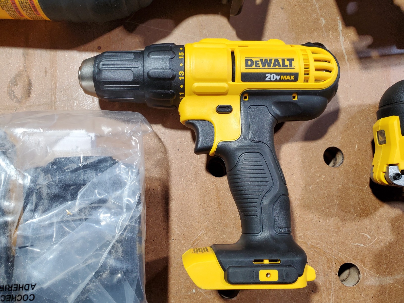 DEWALT Tools 5 Tool Power Tool Combo Kit, Cordless Drill Impact Driver Saw Oscillating Multi-tool Set with 20V MAX Battery and Charger (DCK551D1M1) - Customer Photo 3