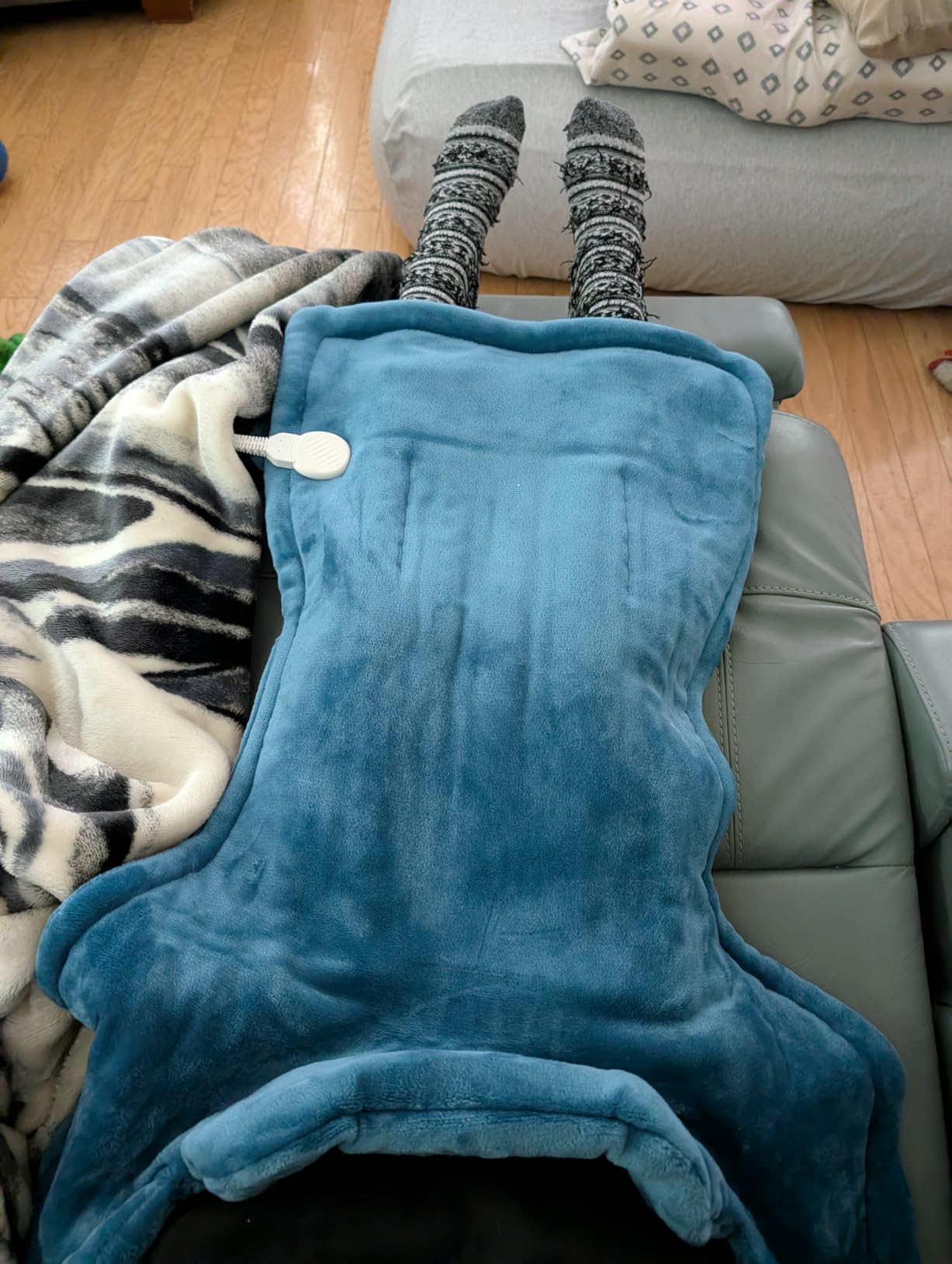 RENPHO Electric Heating Pad for Back, Birthday Christmas Gifts for Women Men Mom Dad Elderly, FSA Eligible Items Only List, Large Heat Pad for Neck Shoulders, 24