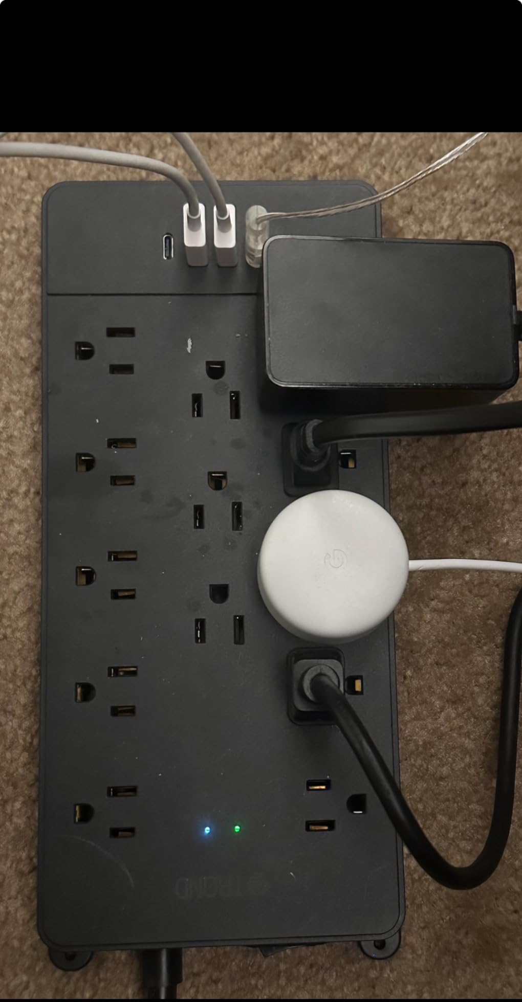 TROND Surge Protector Power Strip, 4000 Joules, ETL Listed, 13 Widely-Spaced Outlets Expansion with USB C Ports, Low-Profile Flat Plug, Wall Mountable, 5ft Extension Cord, 14AWG Heavy Duty, Black Customer Review TROND Surge Protector Power Strip, 4000 Joules, ETL Listed, 13 Widely-Spaced Outlets Expansion with USB C Ports, Low-Profile Flat Plug, Wall Mountable, 5ft Extension Cord, 14AWG Heavy Duty, Black - Customer Photo 3