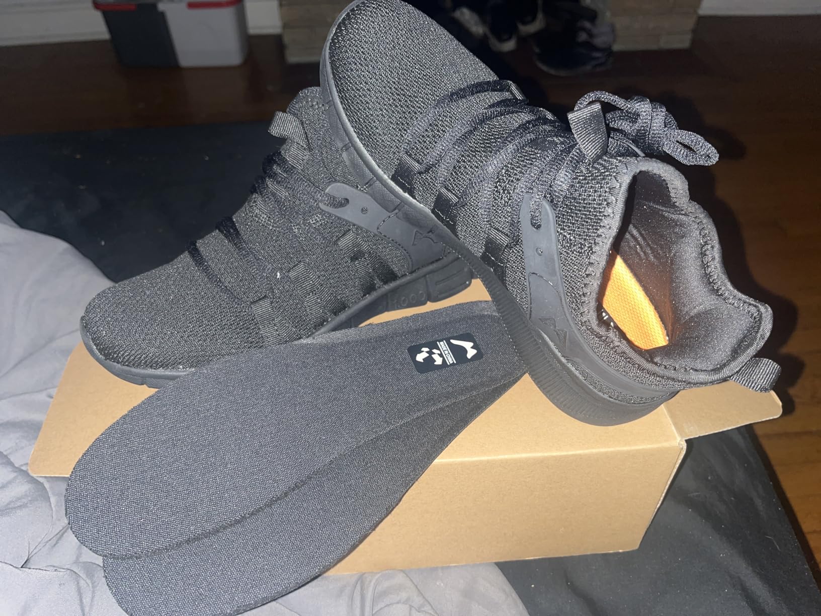 INZCOU Running Shoes Lightweight Tennis Shoes Non Slip Gym Workout Shoes Breathable Mesh Walking Sneakers - Customer Photo 2