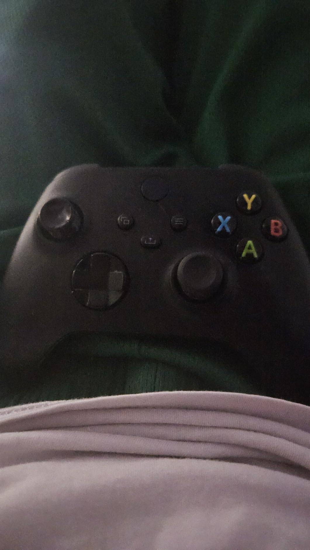 Xbox Core Wireless Controller – Carbon Black - Customer Photo 1