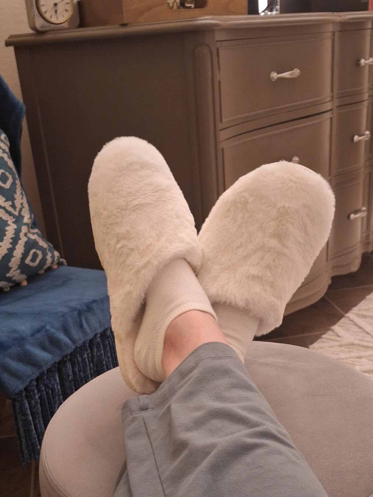 Snug Leaves Women's Fuzzy Scuff Slippers Soft Comfy Memory Foam Non-slip Indoor House Shoes - Customer Photo 1