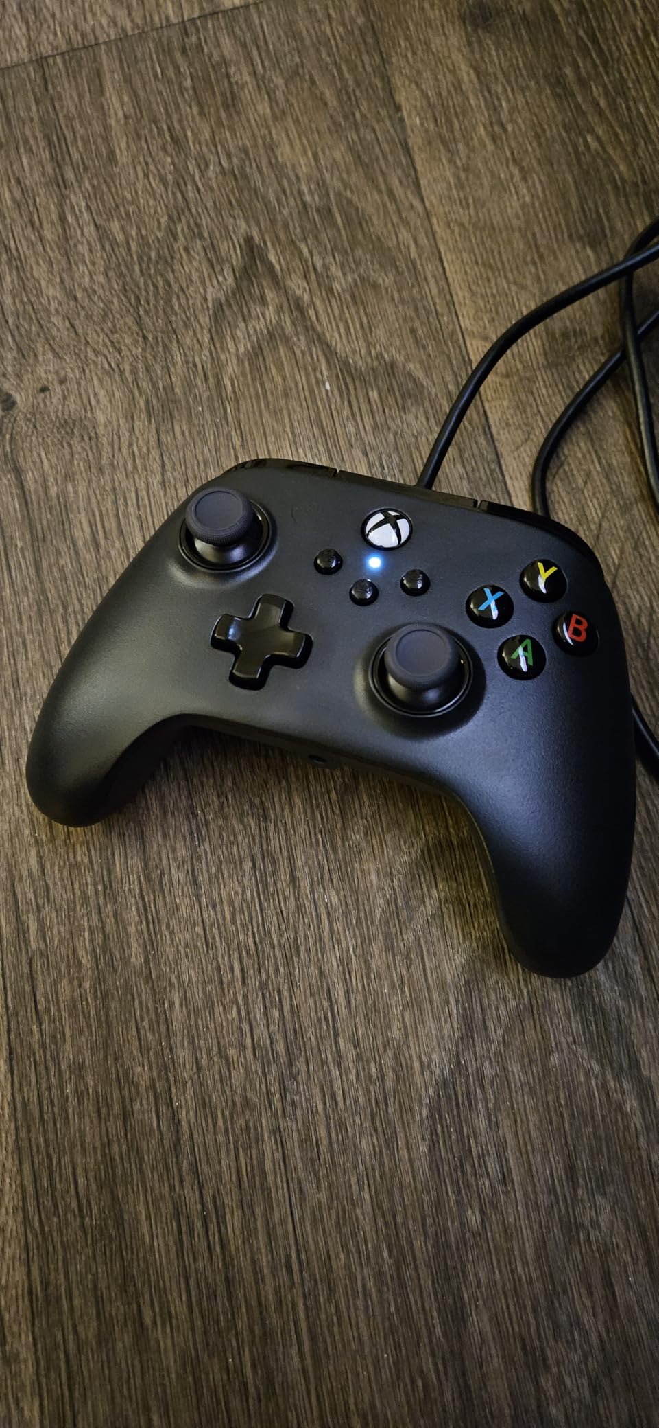 PowerA Wired Controller For Xbox Series X|S - Black, Gamepad, Video Game Controller Works with Xbox One Customer Review PowerA Wired Controller For Xbox Series X|S - Black, Gamepad, Video Game Controller Works with Xbox One - Customer Photo 2