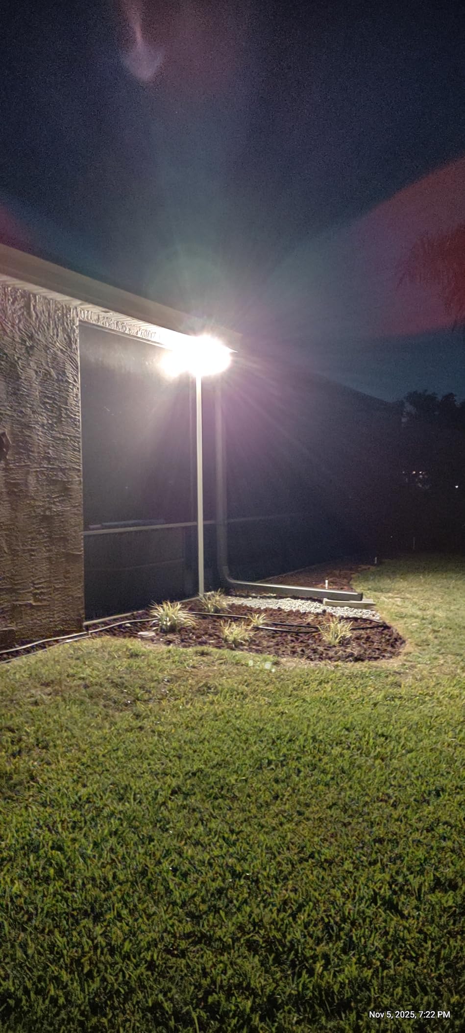 Ring Floodlight Cam Wired Plus — Outdoor home or business security with motion-activated 1080p HD video and floodlights, (2021 release) Black - Customer Photo 2