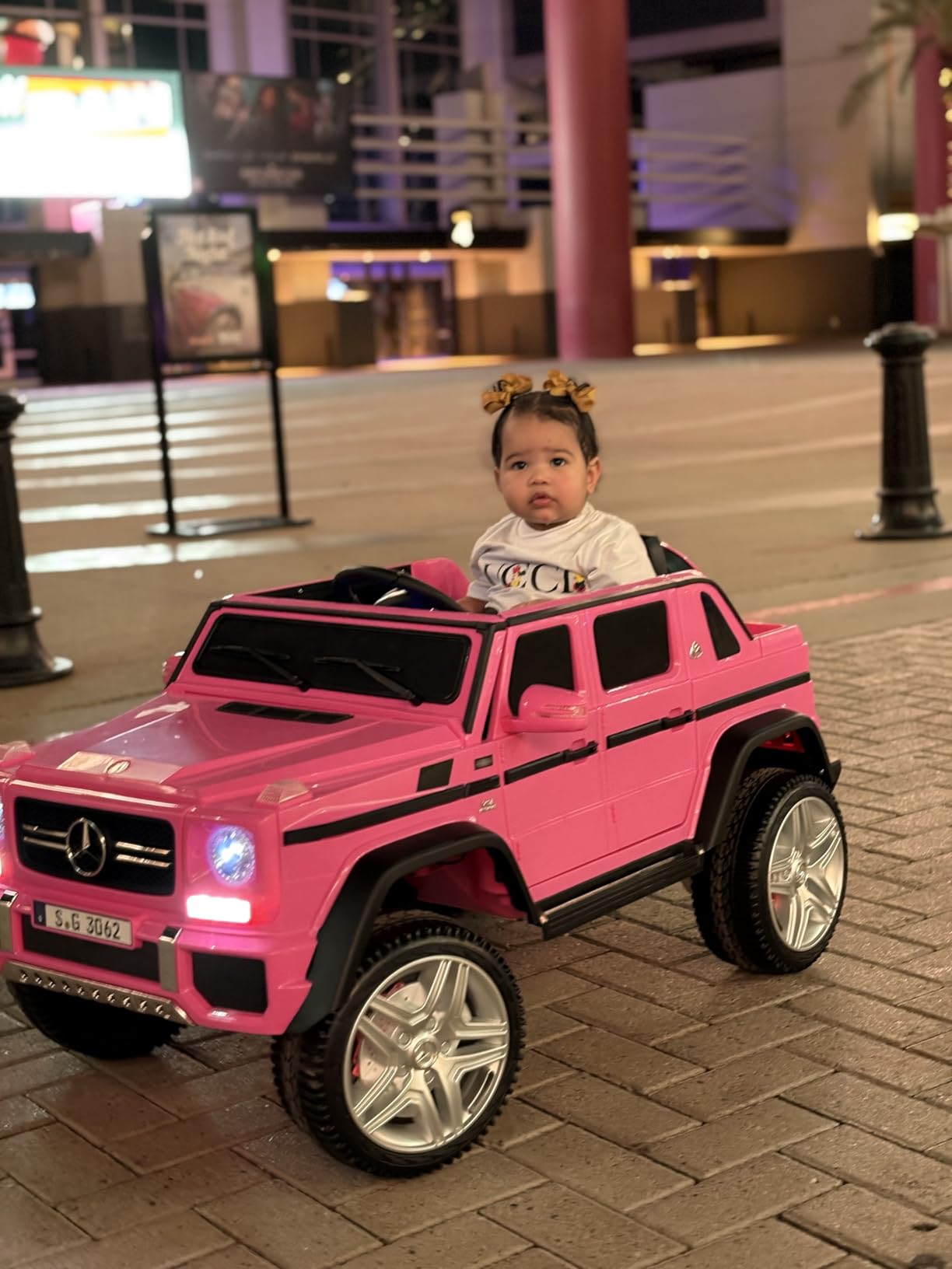 Costzon Ride on Car, Licensed Mercedes-Benz Maybach, 12V Battery Powered Vehicle Toy w/ 2 Motors, Remote Control, 3 Speeds, Lights, Horn, Music, Aux, Storage, Truck, Electric Car for Kids (White) - Customer Photo 2