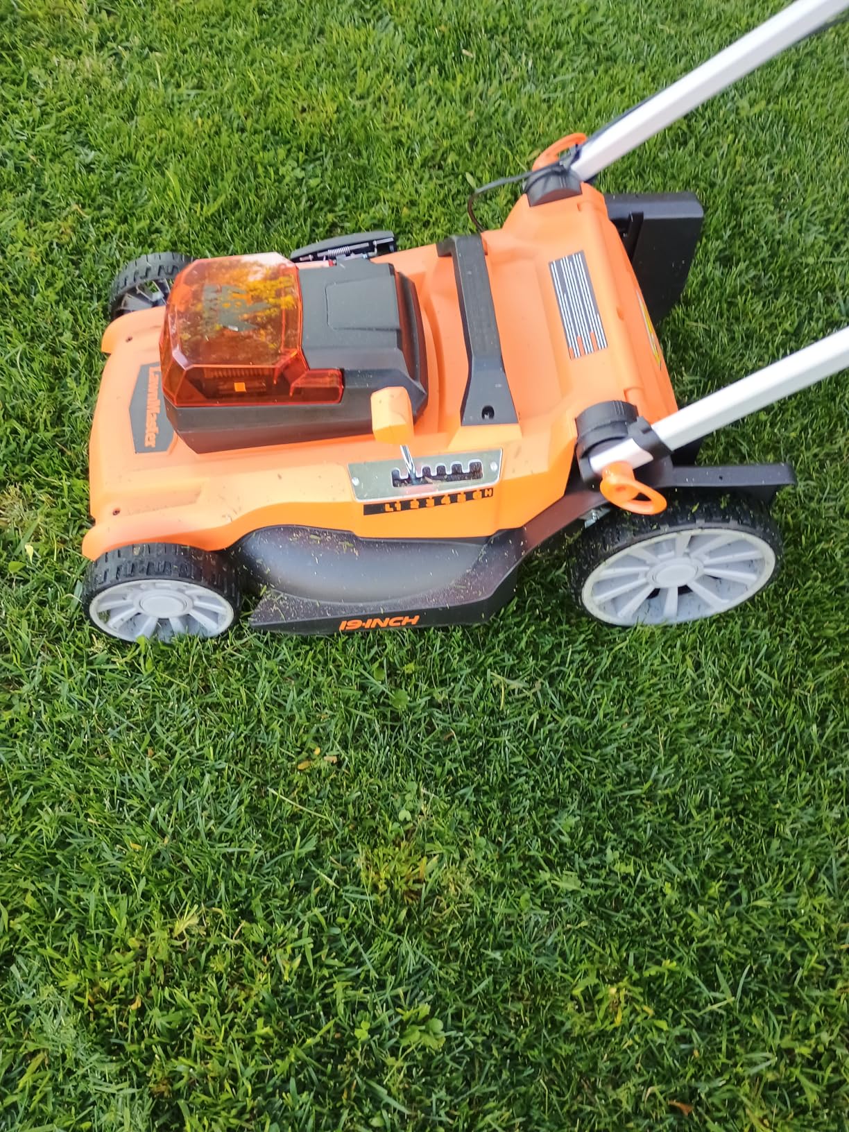LawnMaster MEB1216K Electric Lawn Mower 16-Inch 12AMP Customer Review LawnMaster MEB1216K Electric Lawn Mower 16-Inch 12AMP - Customer Photo 1