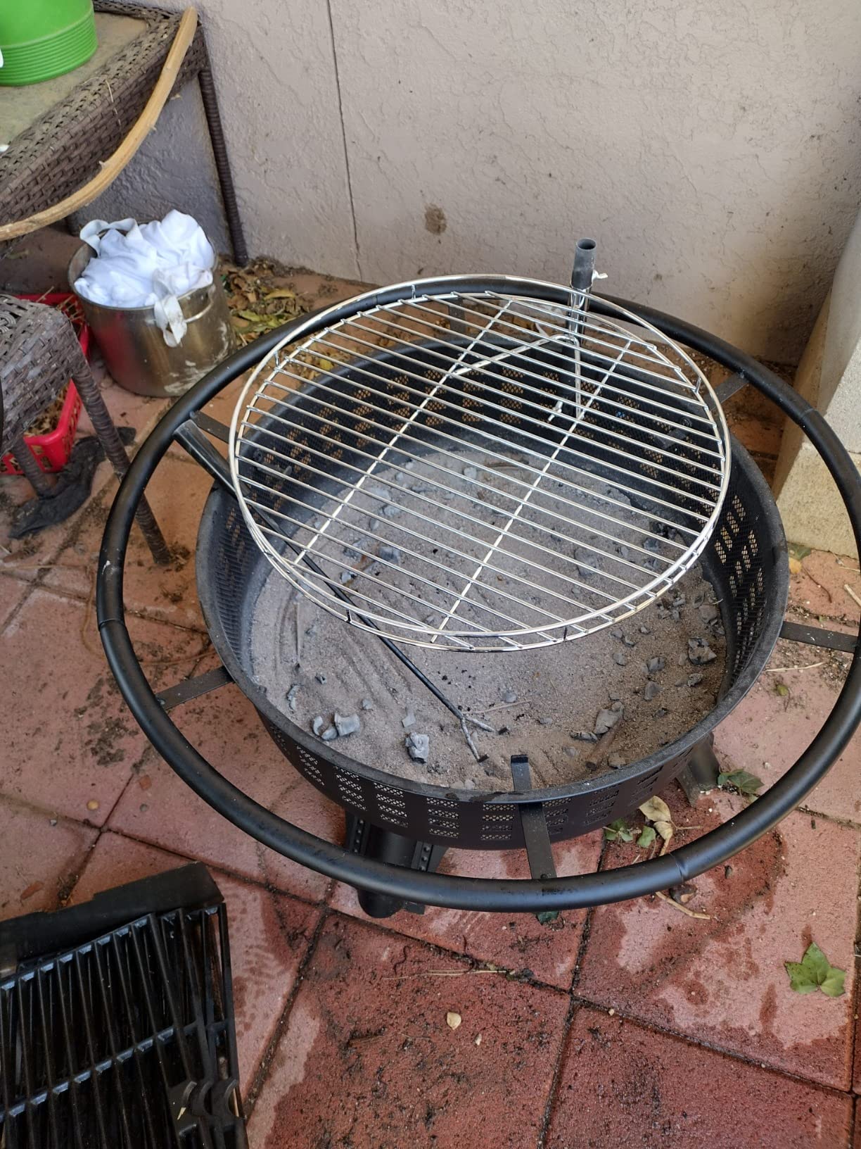 Hykolity 2 in 1 Fire Pit with Grill, Large 31