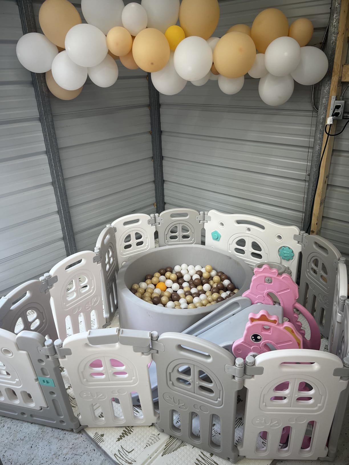 Play22 Foldable Baby Playpen 14 Panel - Kids Activity Center - Play Yard for Babies - Safety Gates for Indoor and Outdoor - Adjustable Shape Customer Review Play22 Foldable Baby Playpen 14 Panel - Kids Activity Center - Play Yard for Babies - Safety Gates for Indoor and Outdoor - Adjustable Shape - Customer Photo 2