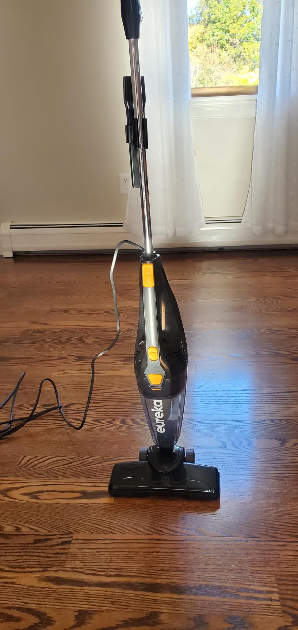 Eureka Corded Stick Vacuum Cleaner for Home Pet Hair, Lightweight Stick Vacuum Cleaner with Powerful Suction for Carpet Tile and Hard Floor, Aqua Blue, 3-in-1 Handheld Vac NES100 - Customer Photo 1