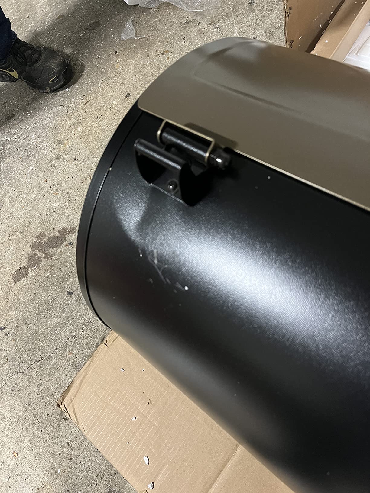 Z GRILLS ZPG-550B2 Wood Pellet Grill & Smoker with PID 2.1 Controller, 553 sq in Cooking Area, Meat Probe, Hopper Cleanout, 8 in 1 BBQ Grill Outdoor Auto Temperature Control, Black - Customer Photo 4