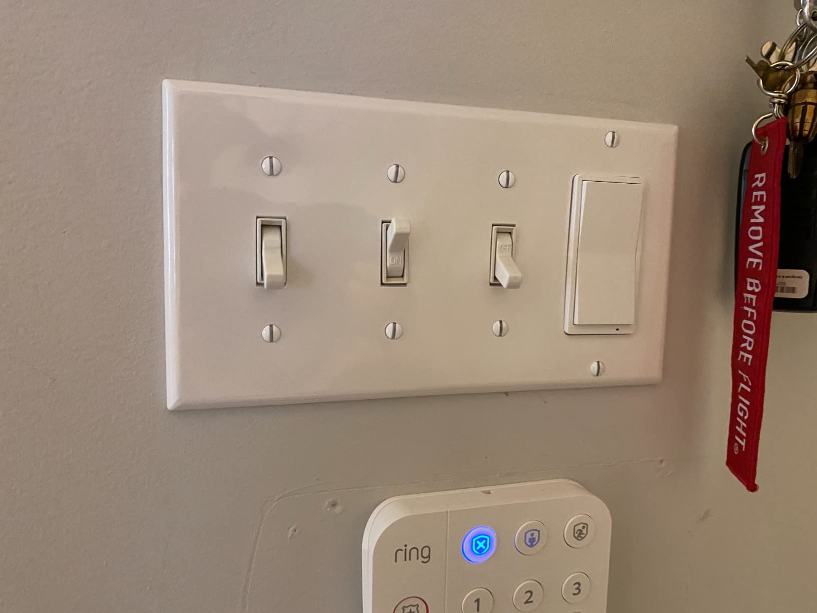 Zooz 800 Series Z-Wave Long Range S2 On Off Switch ZEN76 800LR, White | Simple Direct 3-Way and 4-Way Solution (Works with Regular Switches, No Aux Switch Needed) | Z-Wave Hub Required Customer Review Zooz 800 Series Z-Wave Long Range S2 On Off Switch ZEN76 800LR, White | Simple Direct 3-Way and 4-Way Solution (Works with Regular Switches, No Aux Switch Needed) | Z-Wave Hub Required - Customer Photo 5