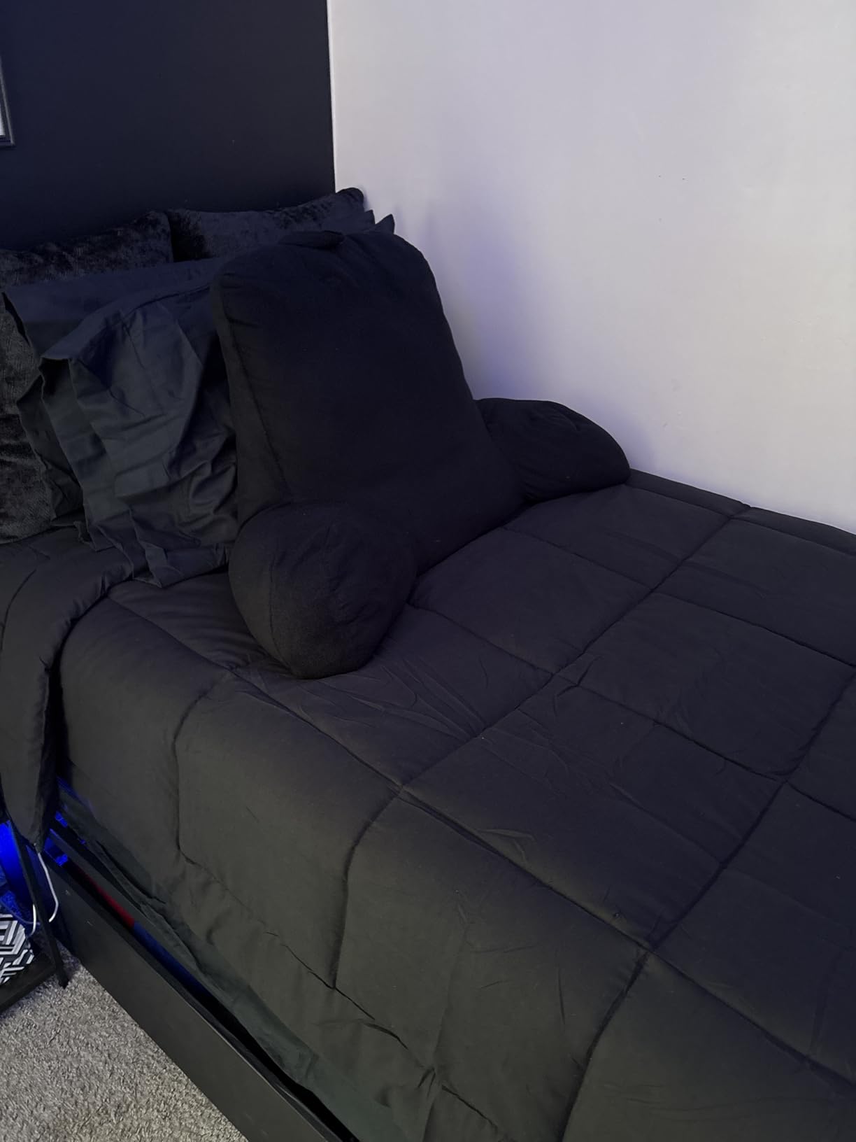 DOWNCOOL Queen Comforter Set -All Season Queen Bed Set with 2 Pillow Cases-3 Pieces Bedding Sets Queen -Down Alternative Black Queen Size Comforter Sets(88 DOWNCOOL Queen Comforter Set -All Season Queen Bed Set with 2 Pillow Cases-3 Pieces Bedding Sets Queen -Down Alternative Black Queen Size Comforter Sets(88