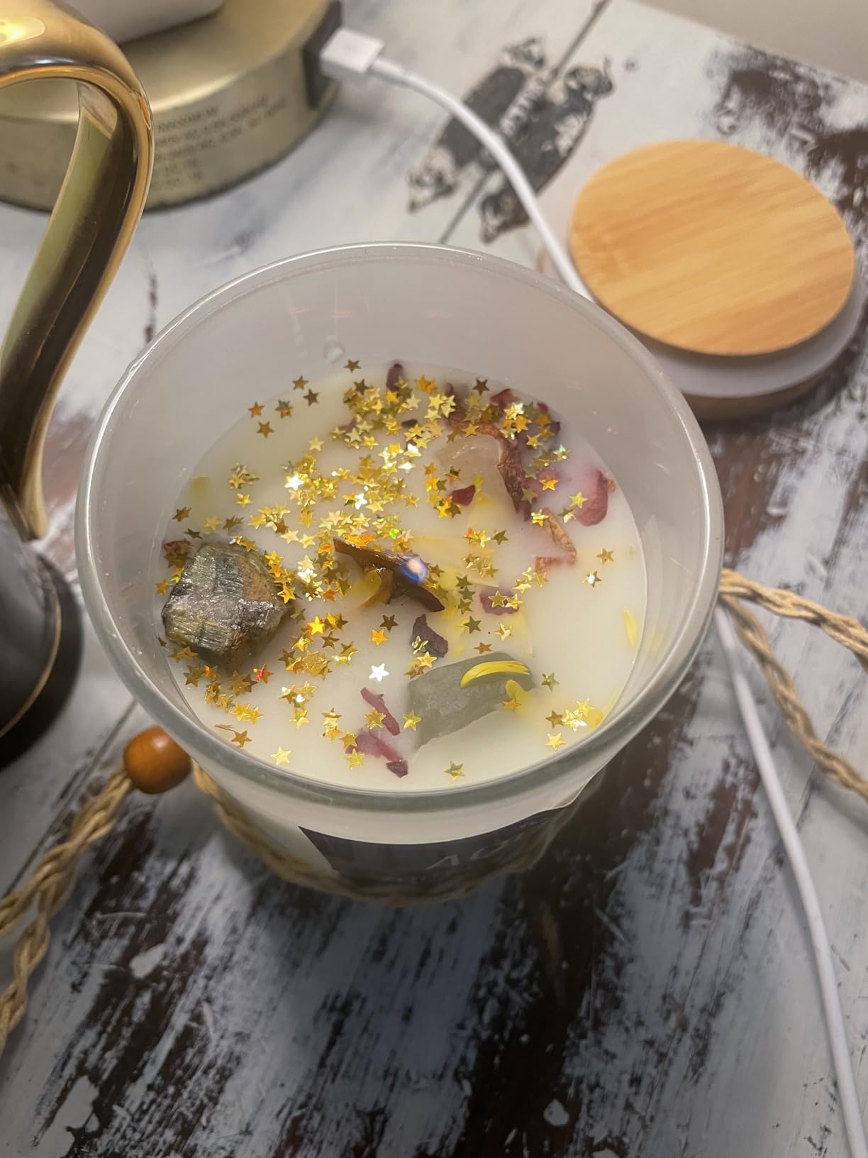 DANCING BEAR Aries Zodiac Healing Crystals Gift Set, (14 Pc): 9 Stones, 18K Gold-Plated Constellation Necklace, Meteorite, Succulent Candle, Palo Santo Smudge Stick, and Info Guide, Made in The USA Customer Review DANCING BEAR Aries Zodiac Healing Crystals Gift Set, (14 Pc): 9 Stones, 18K Gold-Plated Constellation Necklace, Meteorite, Succulent Candle, Palo Santo Smudge Stick, and Info Guide, Made in The USA - Customer Photo 2