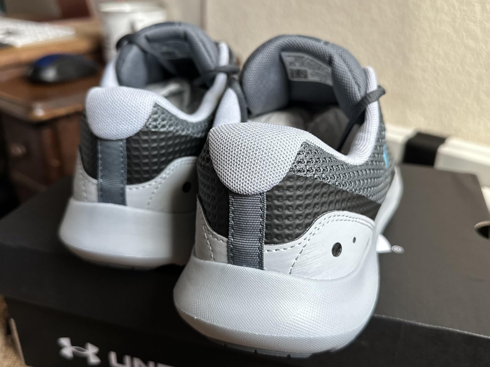 Under Armour Men's Surge 3 Running Shoe - Customer Photo 1