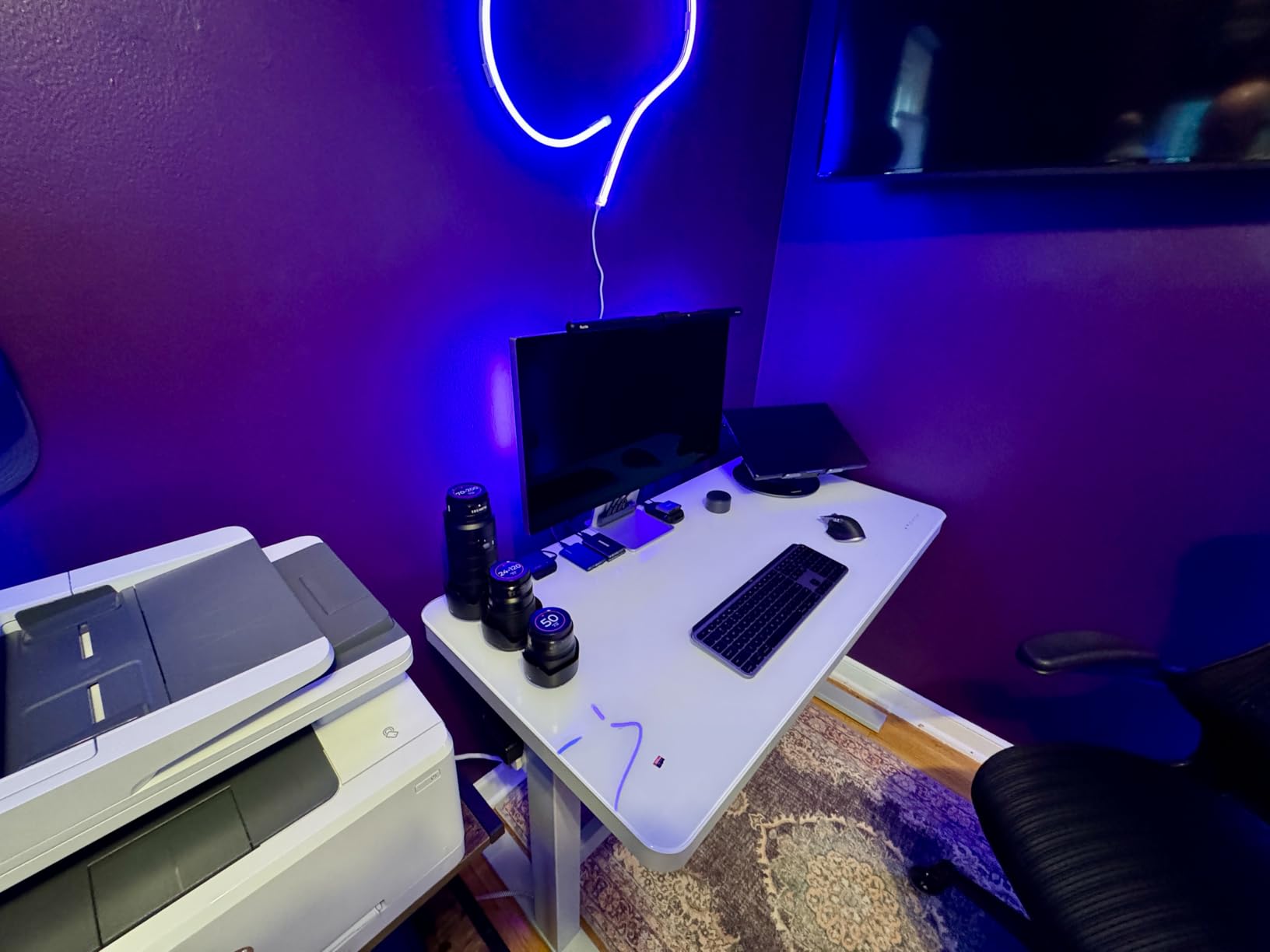 Govee Smart LED Light Bars, Work with Alexa and Google Assistant, RGBICWW WiFi TV Backlights with Scene and Music Modes for Gaming, Pictures, PC, Room Decoration Customer Review Govee Smart LED Light Bars, Work with Alexa and Google Assistant, RGBICWW WiFi TV Backlights with Scene and Music Modes for Gaming, Pictures, PC, Room Decoration - Customer Photo 2