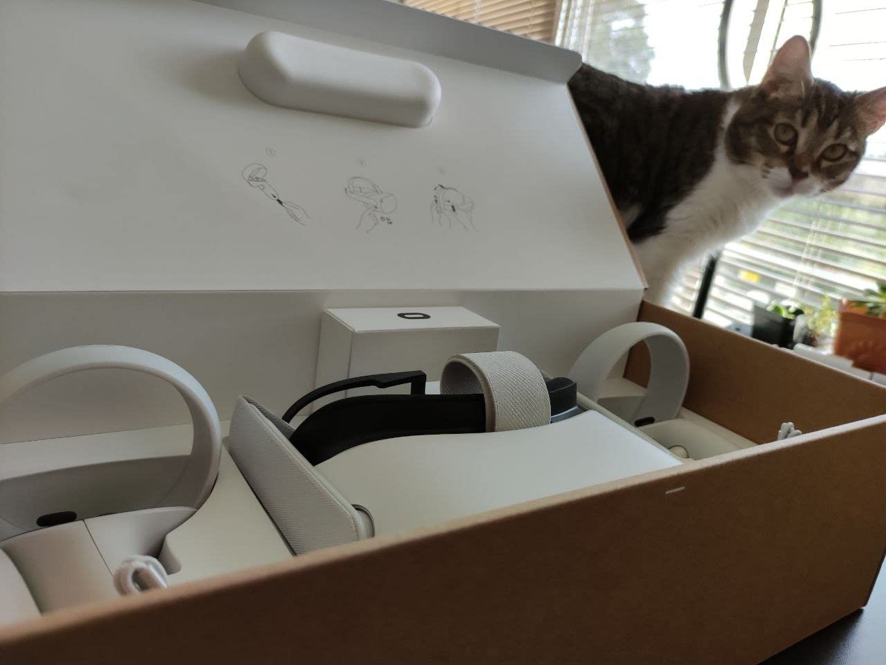 Meta Quest 2 — Advanced All-In-One Virtual Reality Headset — 128 GB Customer Review Meta Quest 2 — Advanced All-In-One Virtual Reality Headset — 128 GB - Customer Photo 2