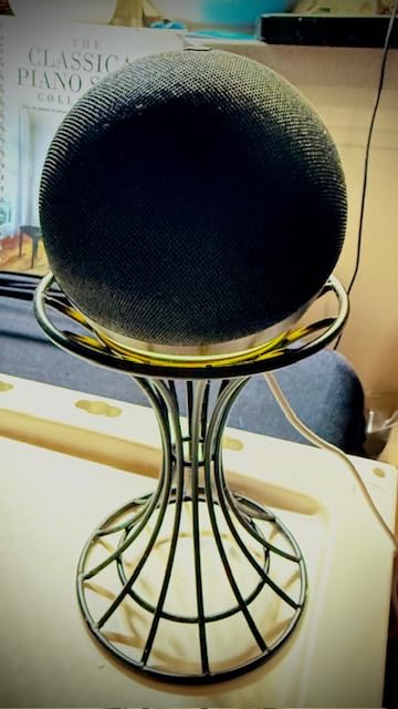 Amazon Echo Dot, Vibrant sounding Alexa speaker, Great for bedrooms, dining rooms and offices, Charcoal - Customer Photo 1