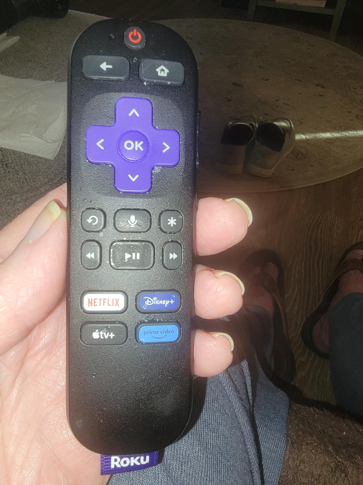 Roku Streaming Stick 4K - HDR & Dolby Vision Roku Streaming Device for TV with Voice Remote & Long-Range Wi-Fi - Free & Live TV - Customer Photo 1