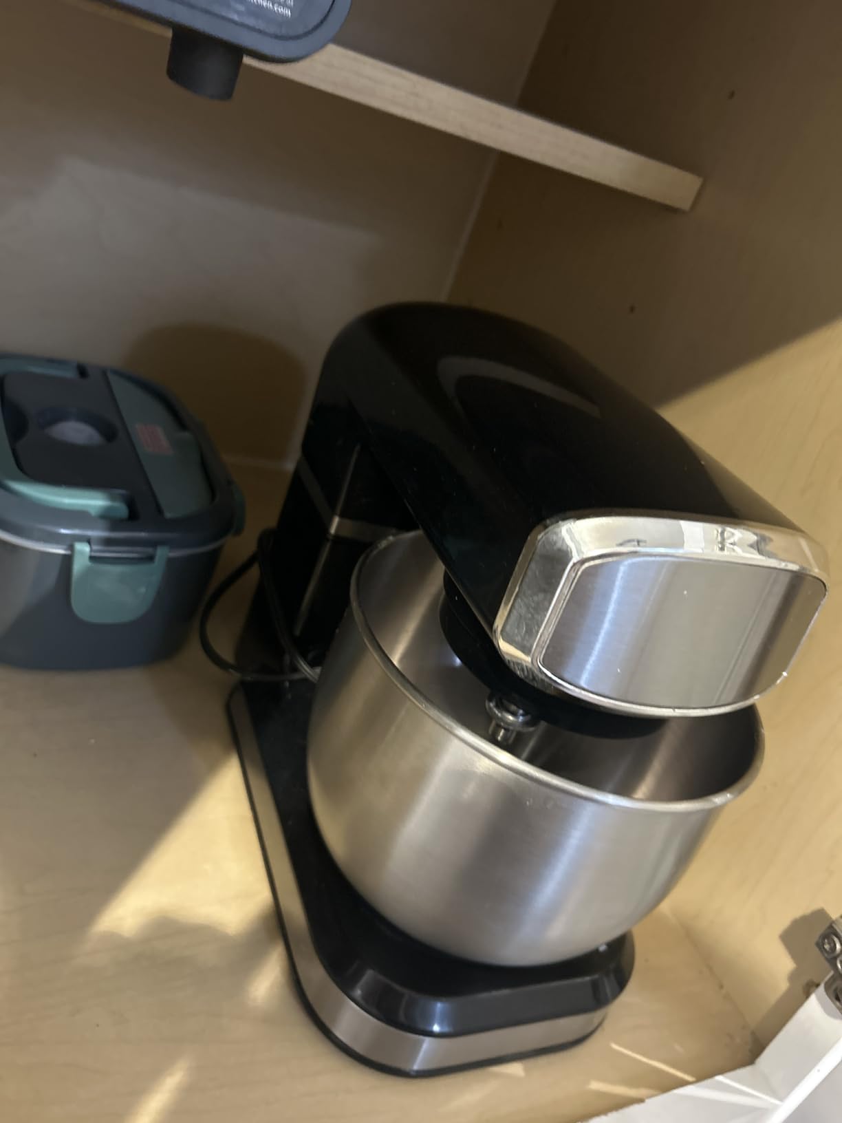 Kitchen in the box Stand Mixer,3.2Qt Small Electric Food Mixer,6 Speeds Portable Lightweight Kitchen Mixer for Daily Use with Egg Whisk,Dough Hook,Flat Beater (Black) Customer Review Kitchen in the box Stand Mixer,3.2Qt Small Electric Food Mixer,6 Speeds Portable Lightweight Kitchen Mixer for Daily Use with Egg Whisk,Dough Hook,Flat Beater (Black) - Customer Photo 5