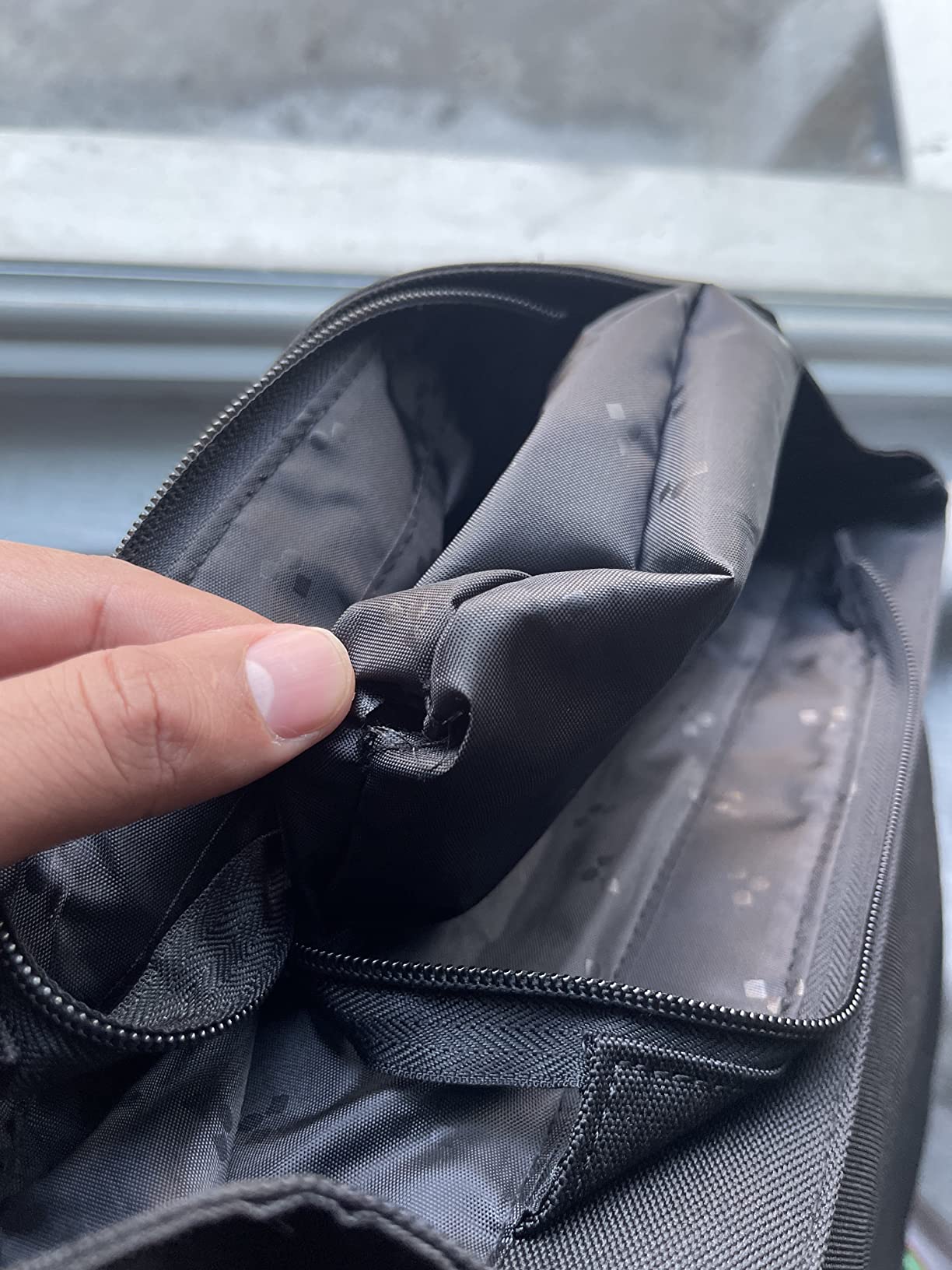 MAH Travel Laptop Backpack, 15.6 Inch Casual Daypack for Men Women, Water Resistant Business College Bookbag - Customer Photo 1