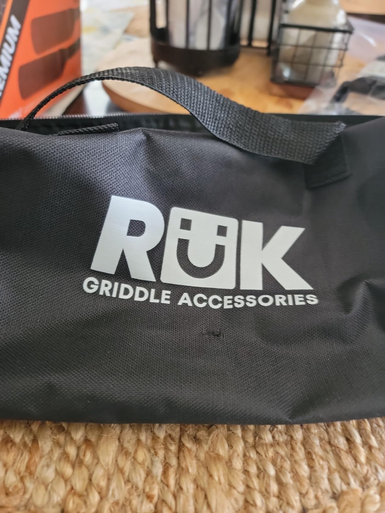 Blackstone Griddle Accessories Kit, RüK 20 PCS Flat Top Griddle Accessories Set with Anti-Scalding Long Handle Metal Spatula, Griddle Scraper, Cleaning Kit, e-Cookbook for Blackstone and Camp Chef - Customer Photo 1