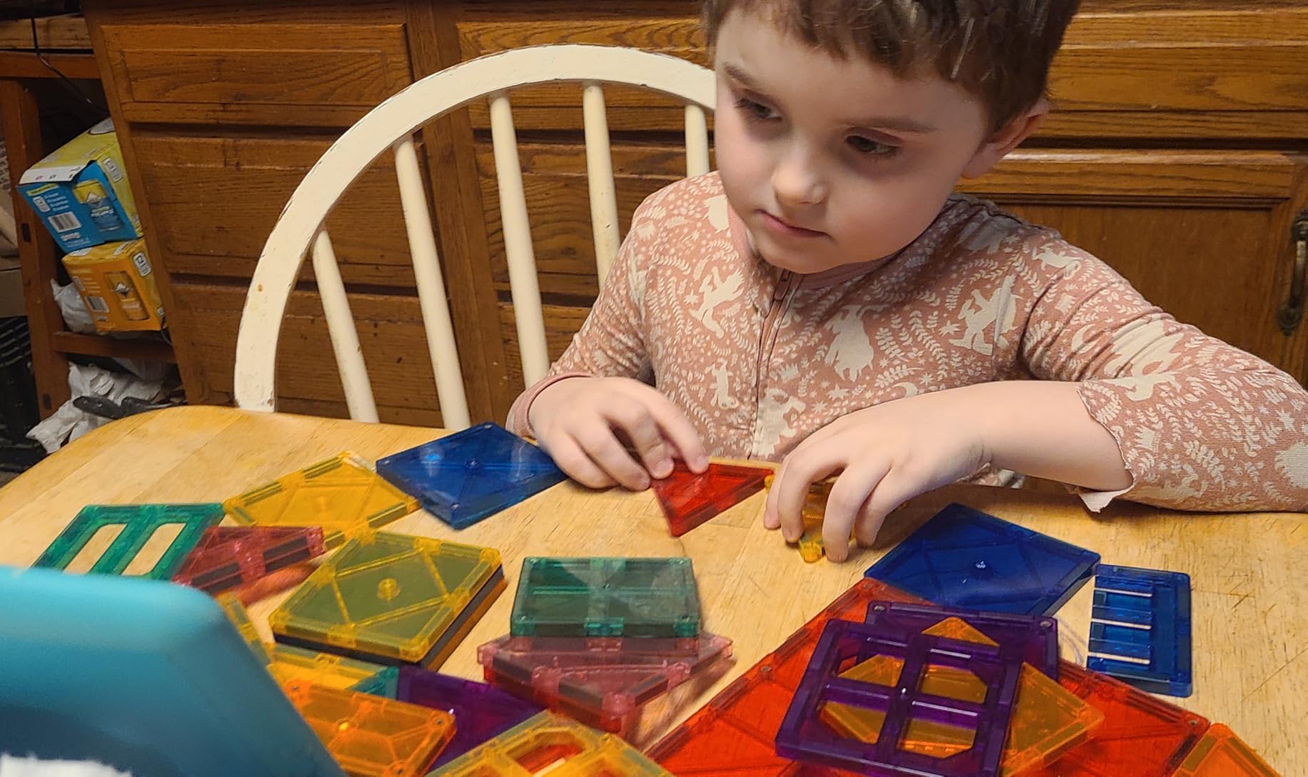 Soyee Magnetic Tiles Toddler Toys Magnetic Building Blocks for Kids Ages 3-12 STEM Educational Toys for Girls & Boys Sensory Play for Preschool Learning Birthday Toddler Xmas Gifts - Customer Photo 4