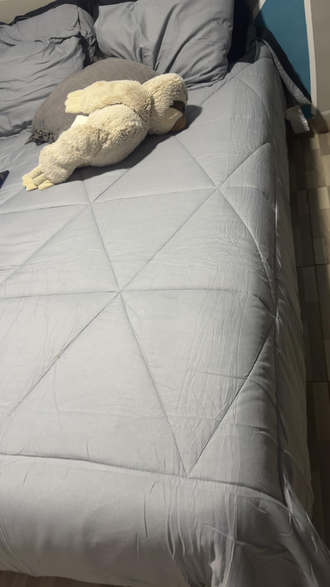 BEDELITE Queen Comforter Set 7 Pieces Bed in A Bag - Soft Microfiber Reversible Black Bed Set with Comforters, Sheets, Pillowcases & Shams, Cozy Luxury Bedding Sets for All Season - Customer Photo 1