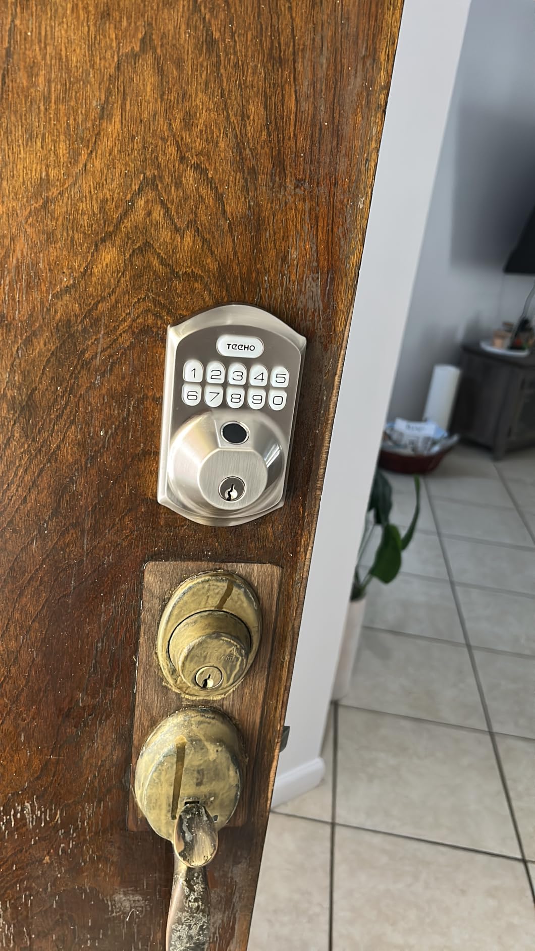 TEEHO TE002 Fingerprint Door Lock - Keyless Entry Door Lock - Electronic Keypad Deadbolt - Smart Locks for Front Door - Auto Lock - Easy Installation - Matte Black - Customer Photo 2