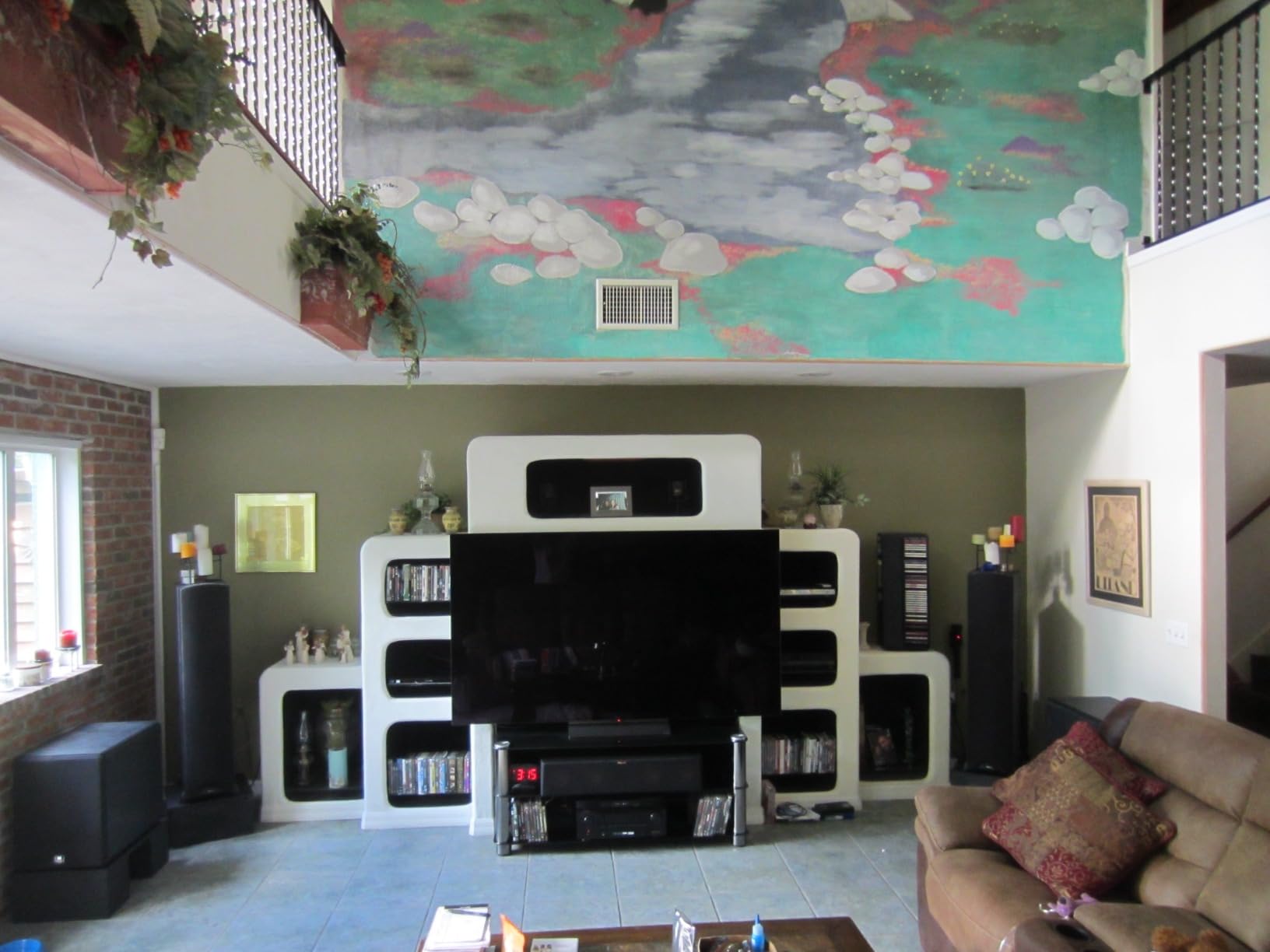 LG C2 Series 48-Inch Class OLED evo Smart TV OLED48C2PUA, 2022 - AI-Powered 4K TV, Alexa Built-in Customer Review LG C2 Series 48-Inch Class OLED evo Smart TV OLED48C2PUA, 2022 - AI-Powered 4K TV, Alexa Built-in - Customer Photo 4