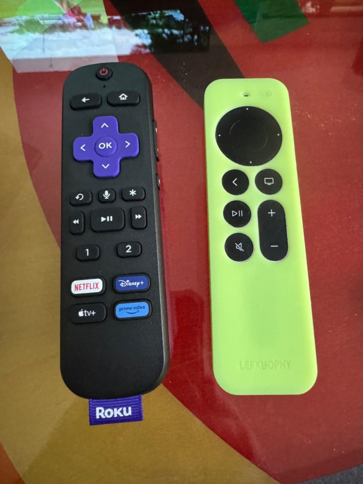 Roku Ultra | The Ultimate Streaming Device 4K/HDR/Dolby Vision/Atmos, Rechargeable Roku Voice Remote Pro, Ethernet Port, Hands-Free Controls, Lost Remote Finder, Free & Live TV - Customer Photo 1