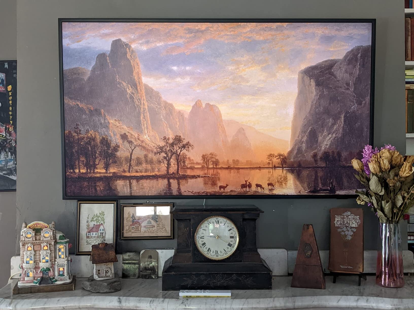 SAMSUNG 50-Inch Class QLED 4K The Frame LS03B Series, Quantum HDR, Art Mode, Anti-Reflection Matte Display, Slim Fit Wall Mount Included, Smart TV w/ Alexa Built-In (QN50LS03BAFXZA) - Customer Photo 2