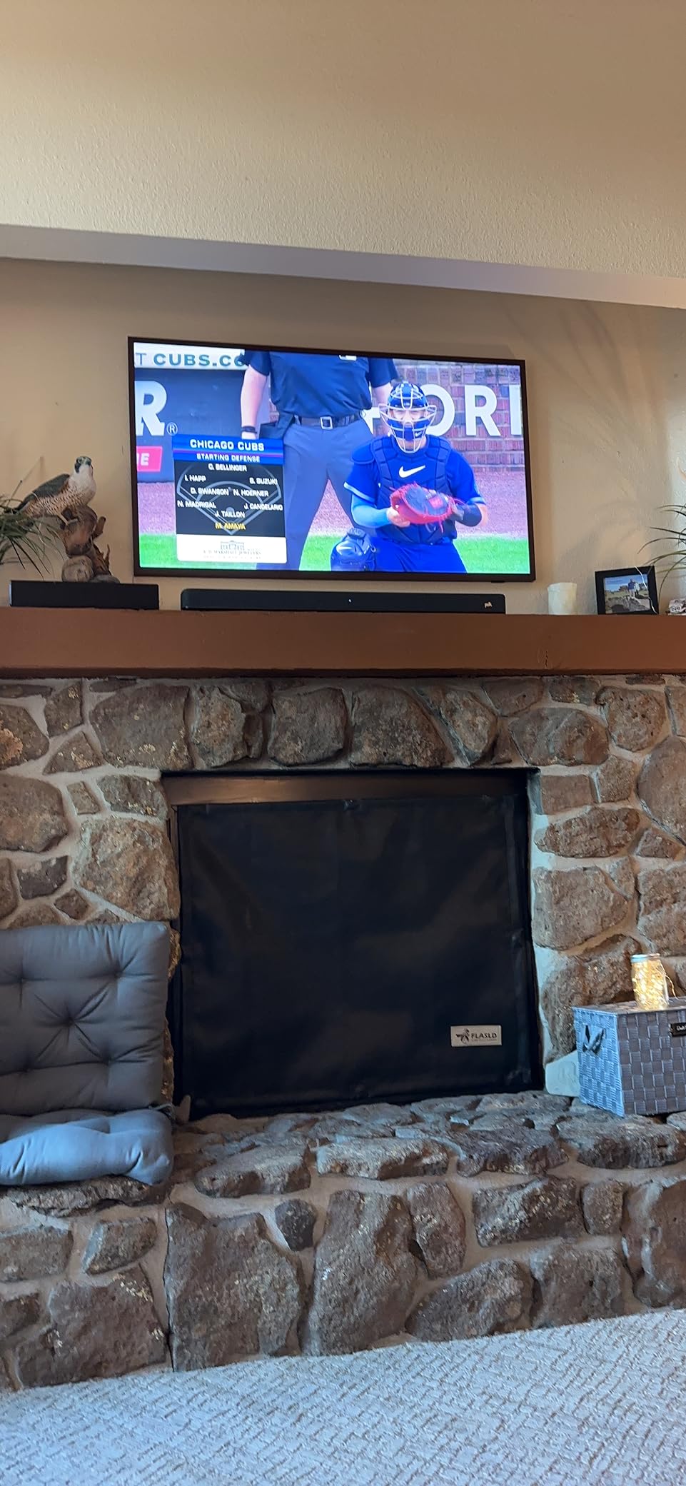 SAMSUNG 50-Inch Class QLED 4K The Frame LS03B Series, Quantum HDR, Art Mode, Anti-Reflection Matte Display, Slim Fit Wall Mount Included, Smart TV w/ Alexa Built-In (QN50LS03BAFXZA) - Customer Photo 4