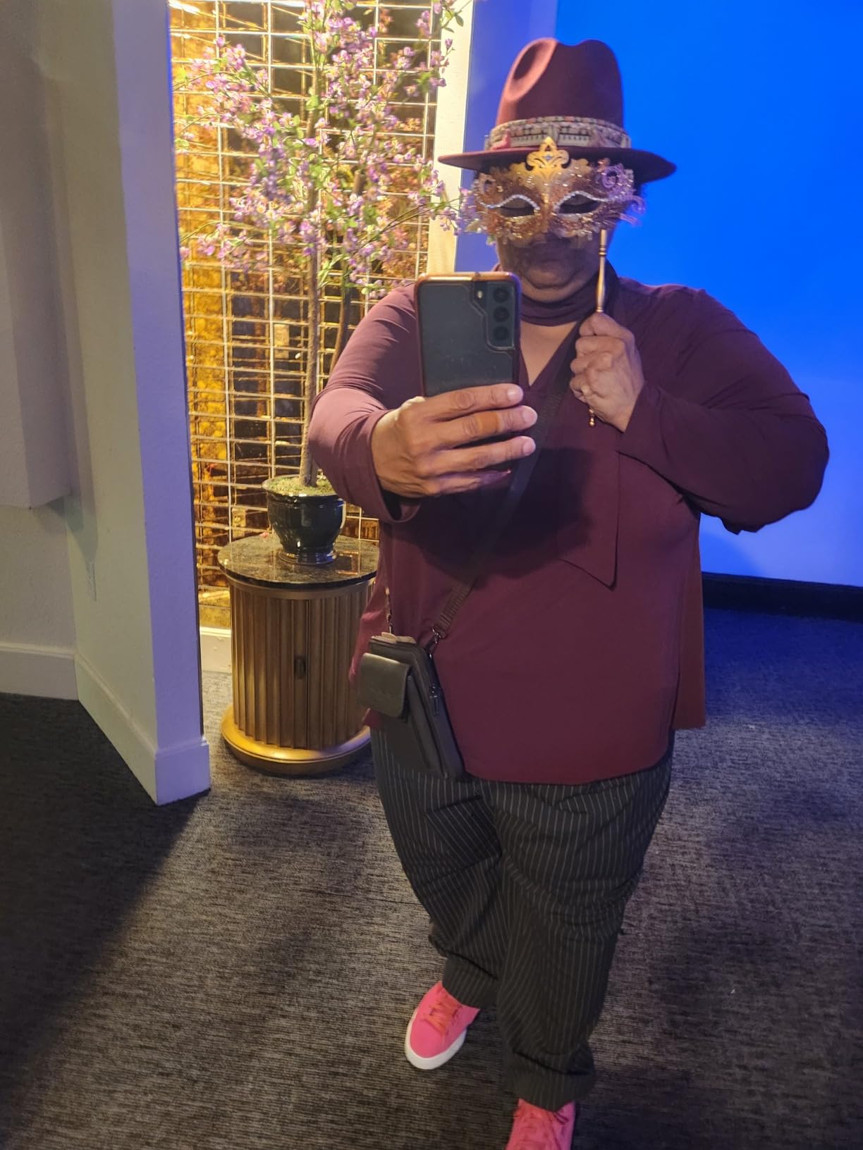 Gossifan Women's Felt Fedora Hat Wide Brim Panama Hats with Tassel-Black Customer Review Gossifan Women's Felt Fedora Hat Wide Brim Panama Hats with Tassel-Black - Customer Photo 2