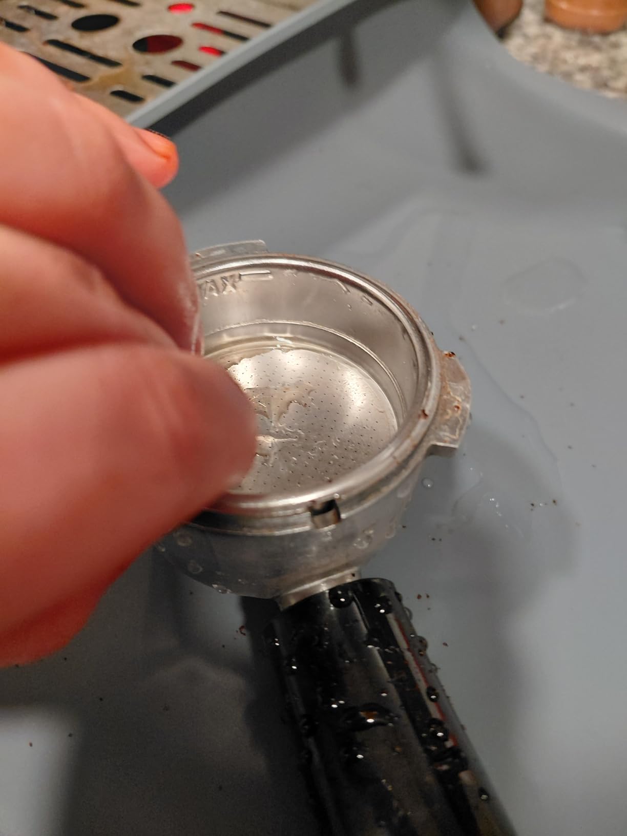 CASABREWS CM5418 Espresso Machine 20 Bar, Compact Espresso Maker with Steam Milk Frother, Stainless Steel Coffee Machine with 34oz Removable Water Tank for Cappuccino, Gift for Women or Men, Silver Customer Review CASABREWS CM5418 Espresso Machine 20 Bar, Compact Espresso Maker with Steam Milk Frother, Stainless Steel Coffee Machine with 34oz Removable Water Tank for Cappuccino, Gift for Women or Men, Silver - Customer Photo 3