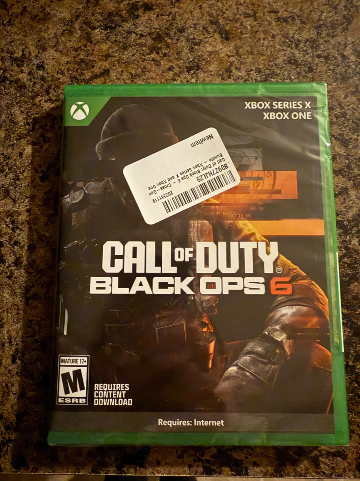 Call of Duty®: Black Ops 6 - Cross-Gen Bundle - Xbox Series X and Xbox One - Customer Photo 1