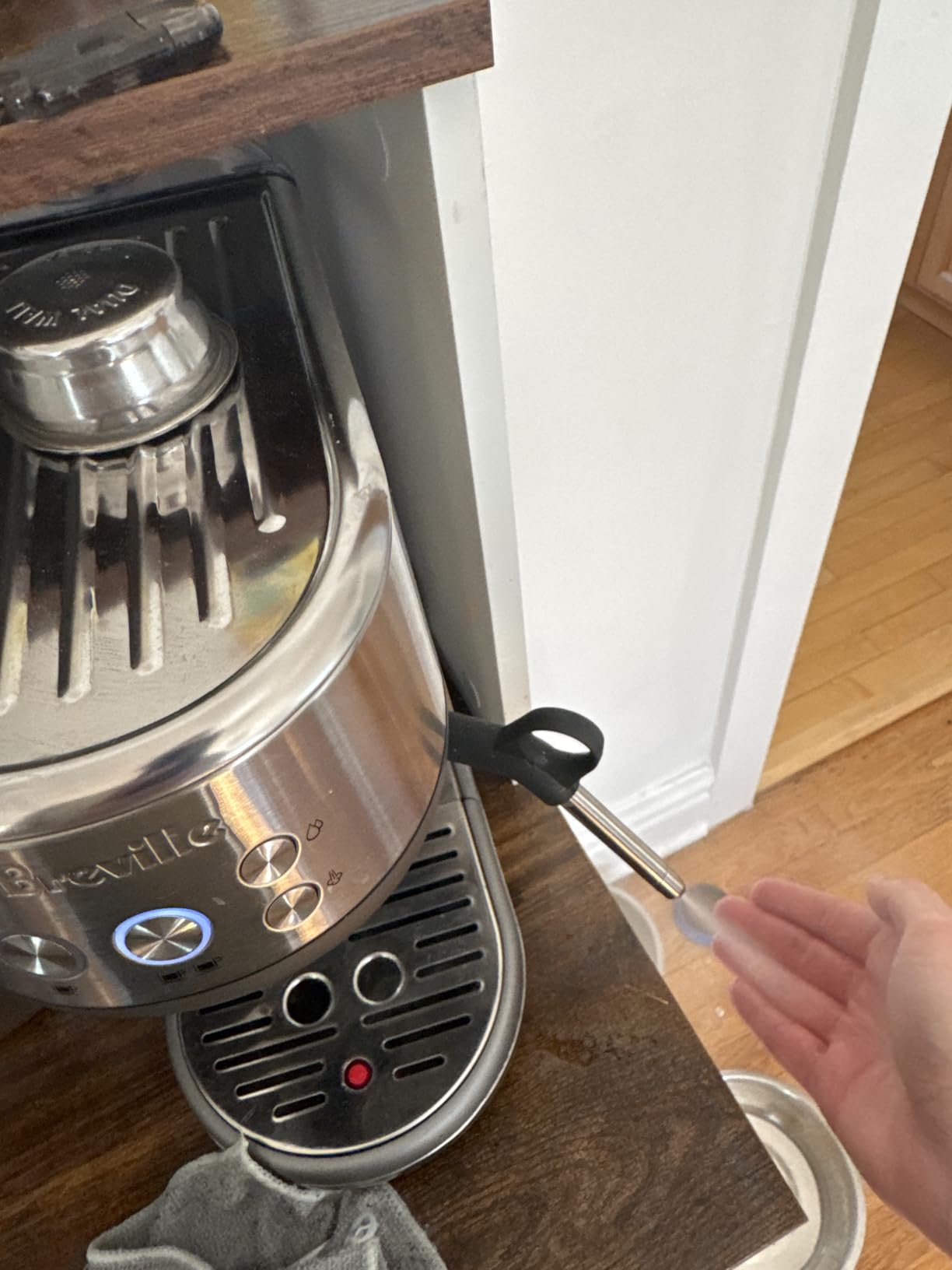 Breville Bambino Espresso Machine BES450BSS, Brushed Stainless Steel Customer Review Breville Bambino Espresso Machine BES450BSS, Brushed Stainless Steel - Customer Photo 4