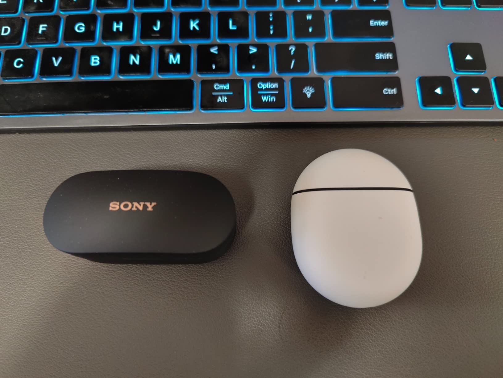 Google Pixel Buds Pro - Noise Canceling Earbuds - Up to 31 Hour Battery Life with Charging Case - Bluetooth Headphones - Compatible with Android - Charcoal - Customer Photo 2