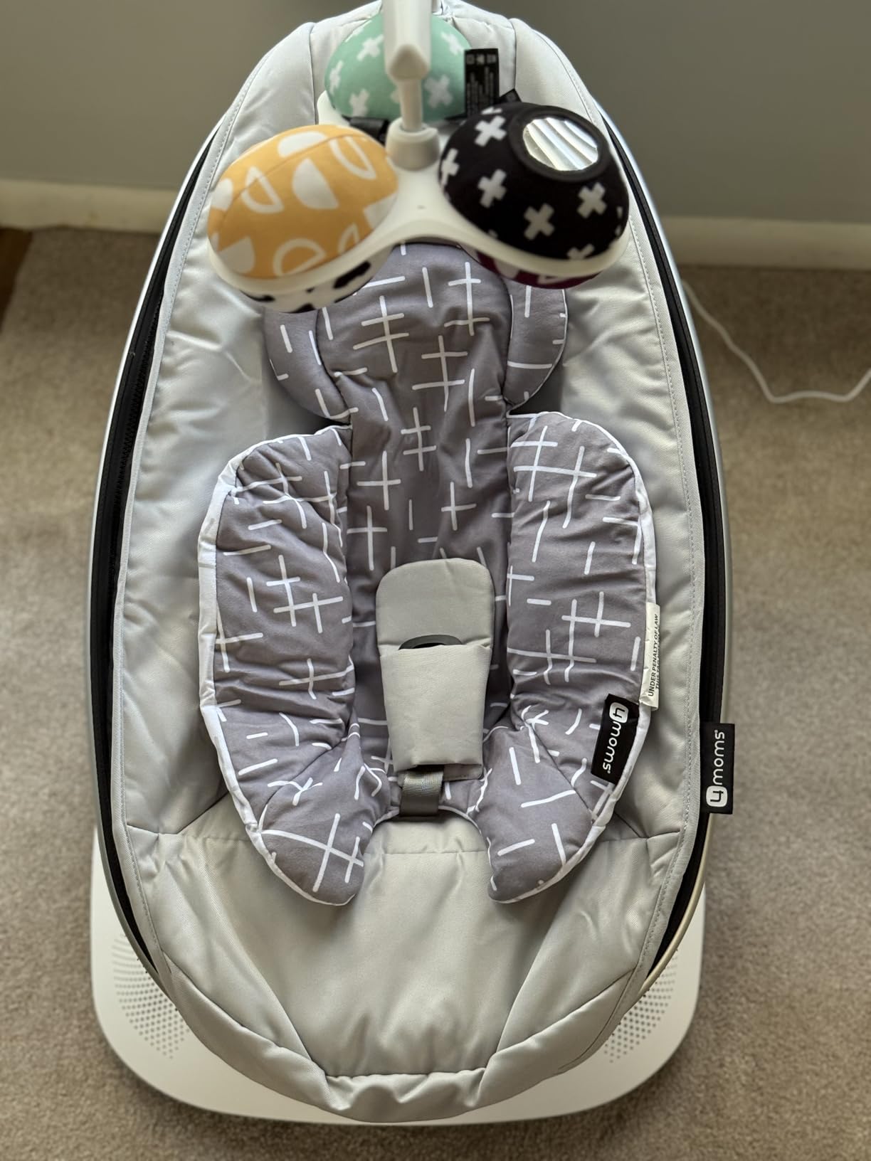 4moms MamaRoo Multi-Motion Baby Swing, Bluetooth Enabled with 5 Unique Motions, Grey Customer Review 4moms MamaRoo Multi-Motion Baby Swing, Bluetooth Enabled with 5 Unique Motions, Grey - Customer Photo 2