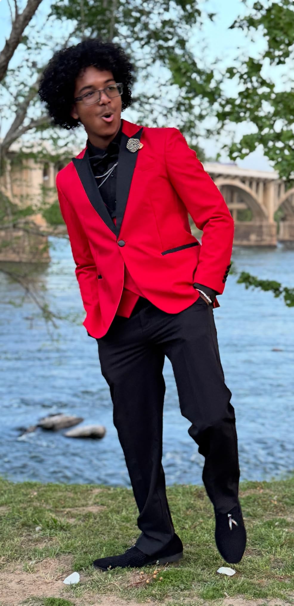 YFFUSHI Men's 3 Piece Suit Slim Fit One Button Prom Suits Set Blazer Vest Trousers White - Customer Photo 2