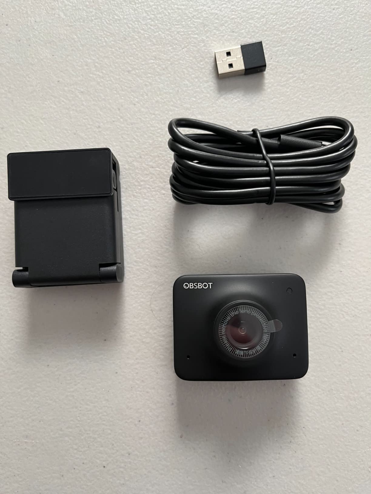 OBSBOT Meet 1080P 60FPS Webcam, Full HD Auto-Focus & AI-Powered Framing Computer Camera, Background Replacement, HDR, Adjustable FOV, Webcam for Conferencing, Video Calling, Live Streaming, PC, Laptop - Customer Photo 3