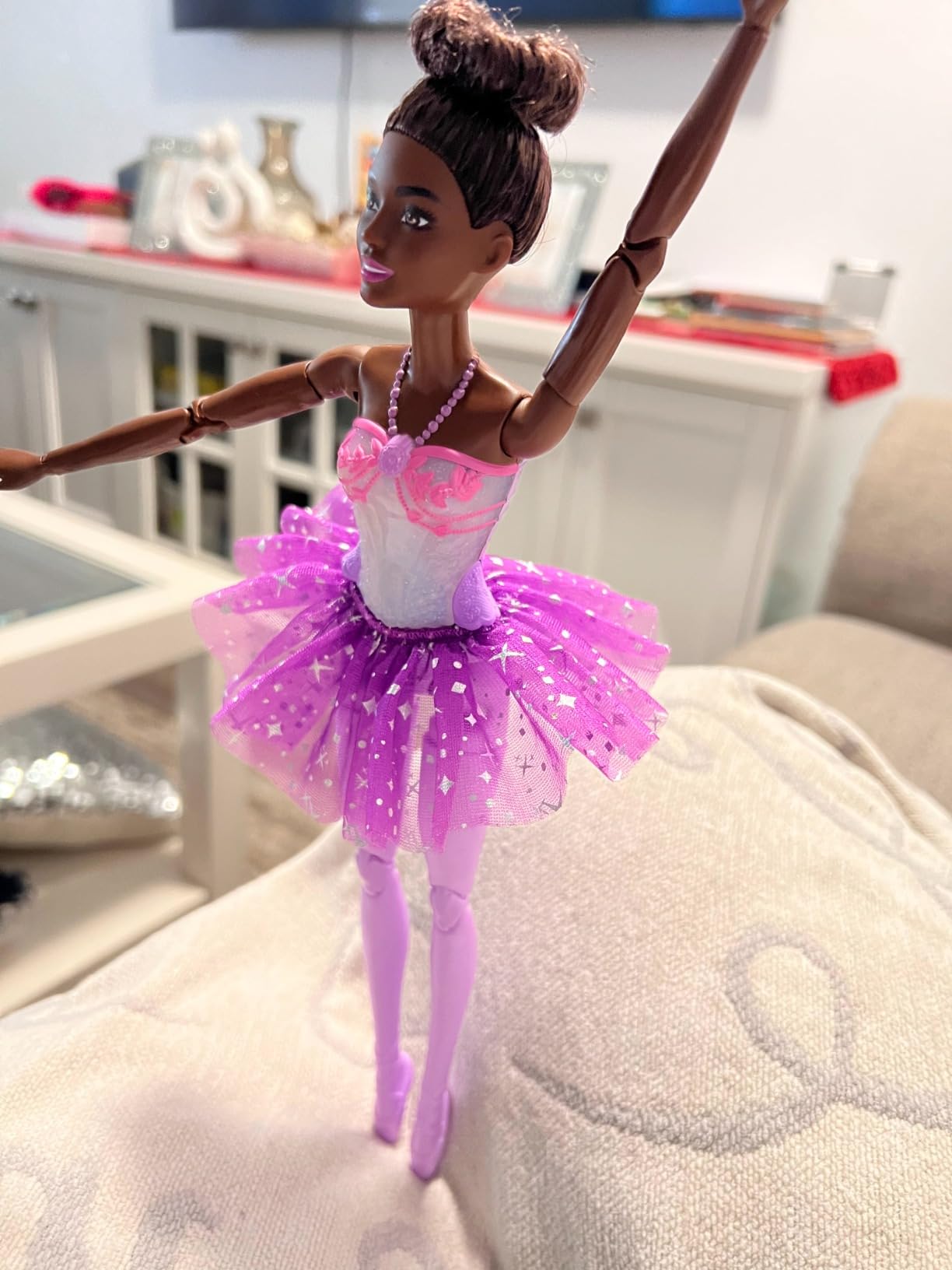 Barbie Dreamtopia Twinkle Lights Ballerina Doll with Brunette Hair & Light-Up Feature Wearing Removable Headband & Purple Tutu Customer Review Barbie Dreamtopia Twinkle Lights Ballerina Doll with Brunette Hair & Light-Up Feature Wearing Removable Headband & Purple Tutu - Customer Photo 2