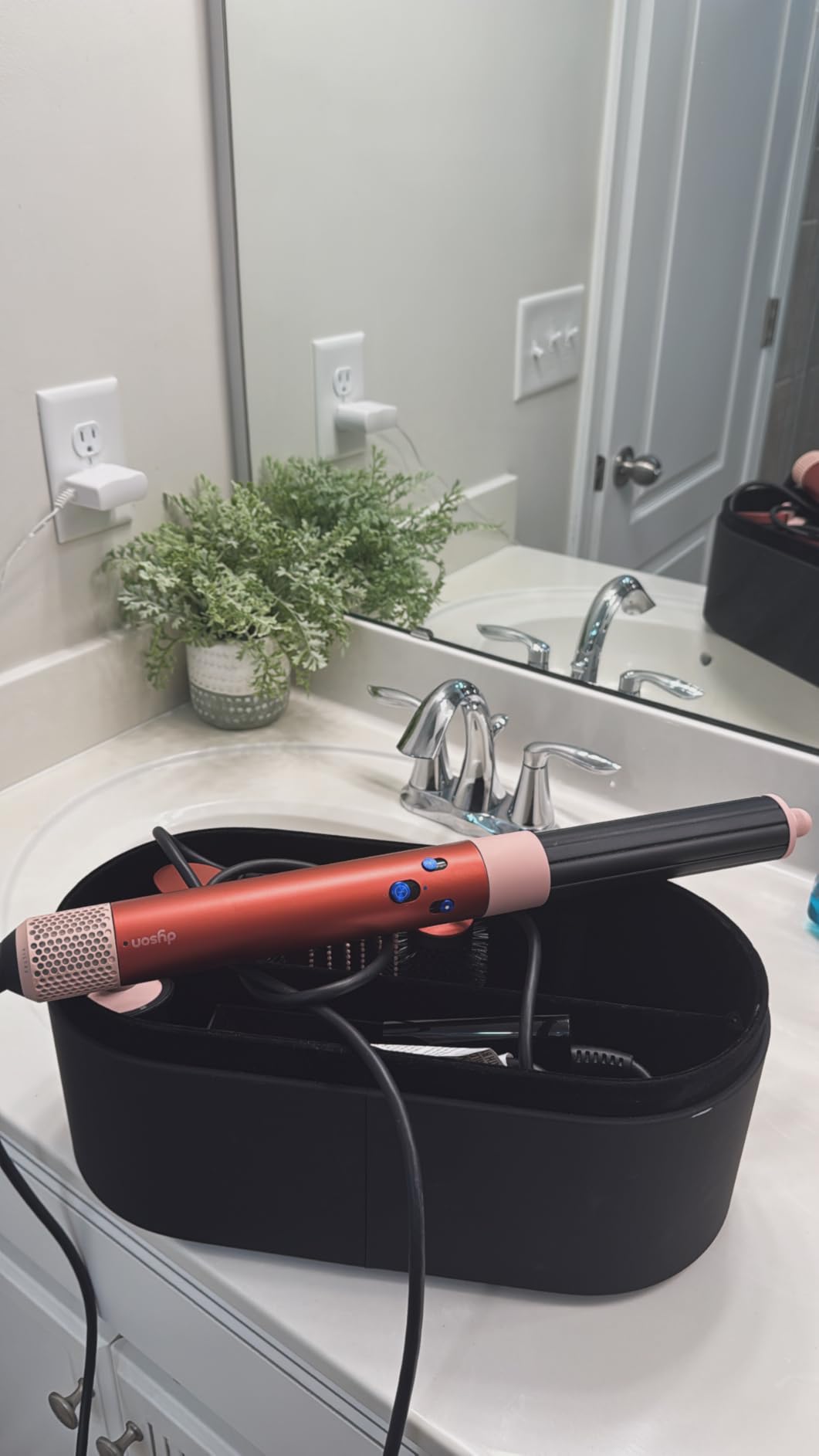 Dyson Airwrap™ Multi-Styler Complete Long - Customer Photo 2
