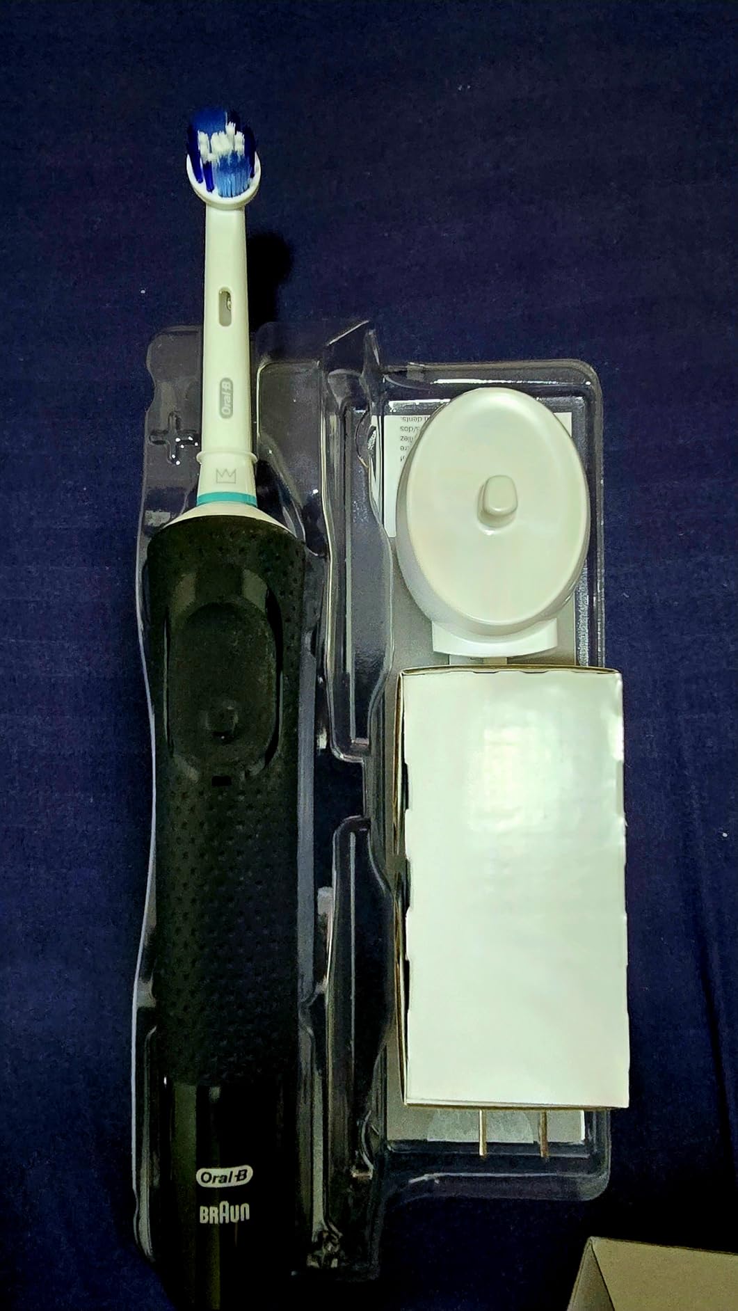 Oral-B Pro 500 Electric Toothbrush with (1) Brush Head, Rechargeable, Black - Customer Photo 1