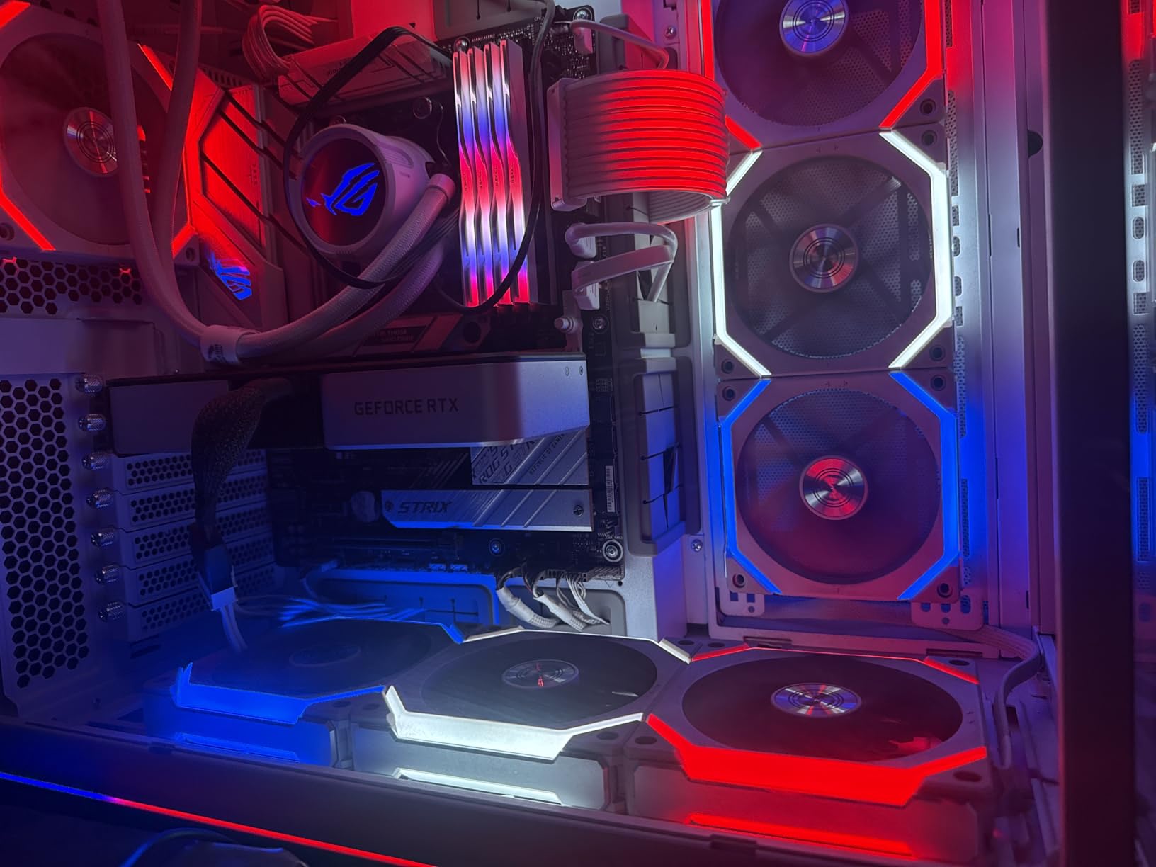 WD_BLACK 4TB SN850X NVMe Internal Gaming SSD Solid State Drive - Gen4 PCIe, M.2 2280, Up to 7,300 MB/s - WDS400T2X0E Customer Review WD_BLACK 4TB SN850X NVMe Internal Gaming SSD Solid State Drive - Gen4 PCIe, M.2 2280, Up to 7,300 MB/s - WDS400T2X0E - Customer Photo 4