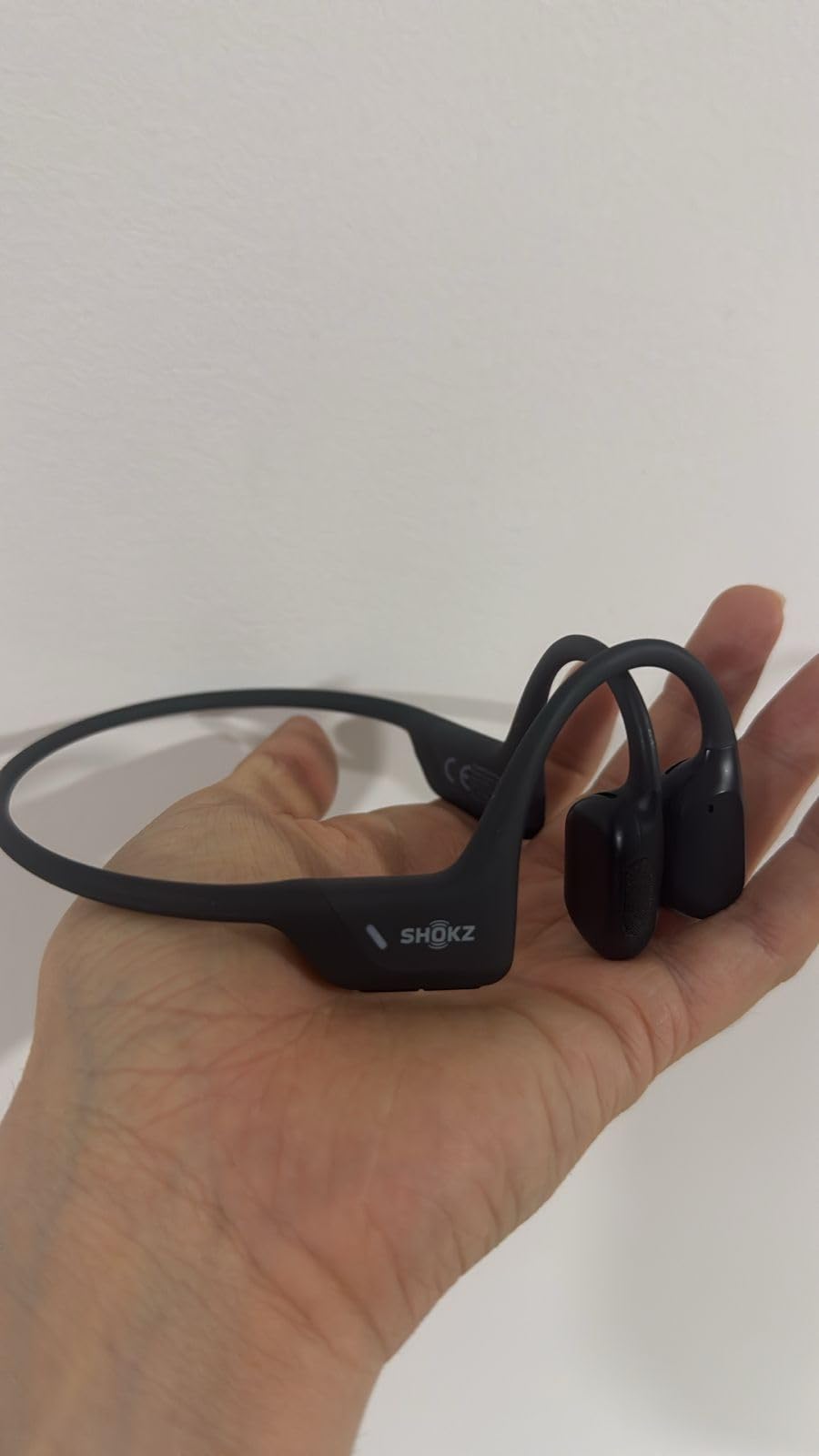 SHOKZ OpenRun Pro Mini-Bone Conduction Headphones, Open-Ear Bluetooth Wireless Sport Headphones for Running and Workout-Sweat Resistant,Long Battery Life,Deep Bass,Mic-with Hair Band, Black Customer Review SHOKZ OpenRun Pro Mini-Bone Conduction Headphones, Open-Ear Bluetooth Wireless Sport Headphones for Running and Workout-Sweat Resistant,Long Battery Life,Deep Bass,Mic-with Hair Band, Black - Customer Photo 1